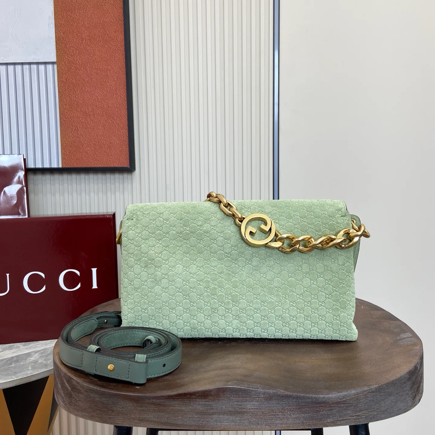 Классические Сумки Женские Gucci 11488264