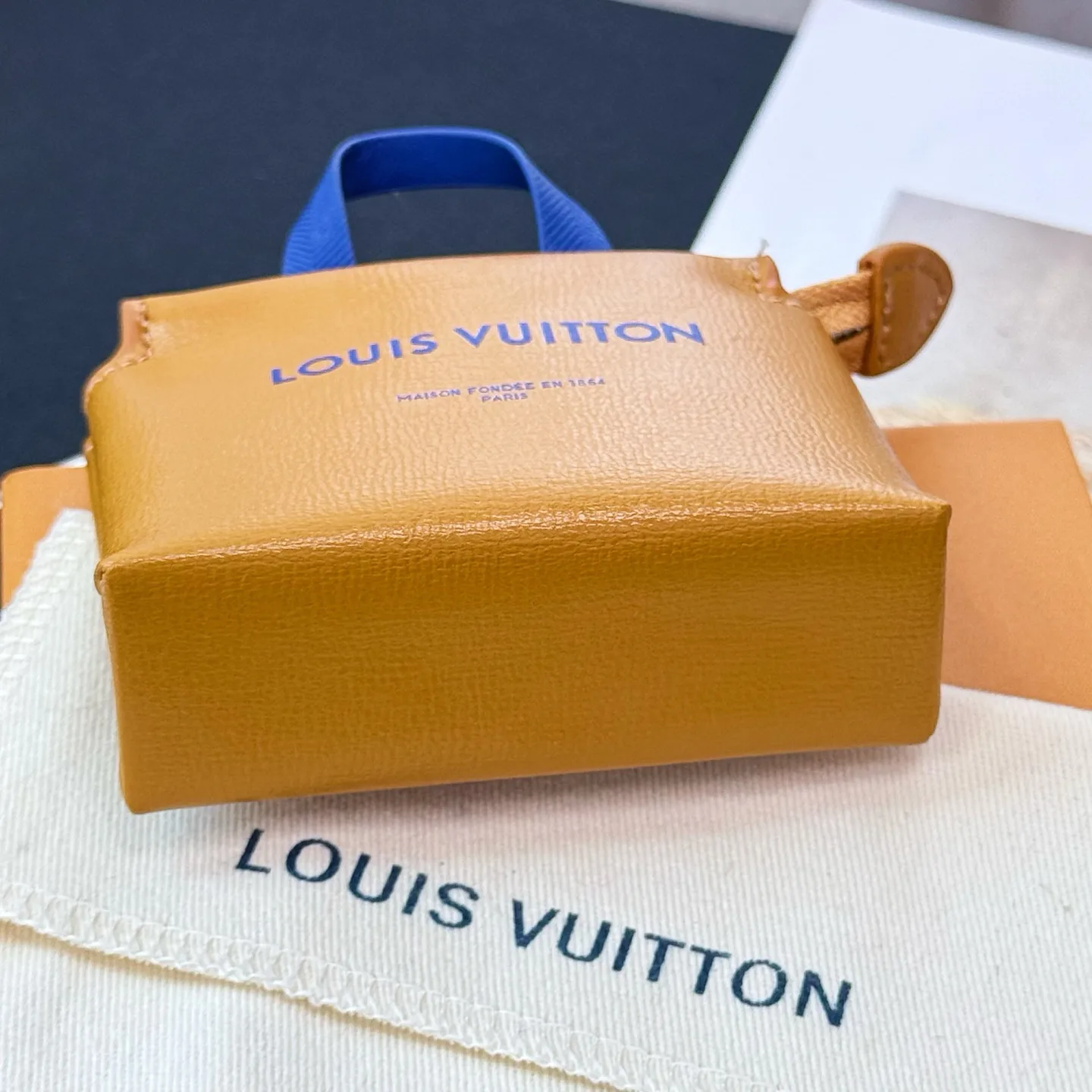 Ключницы Louis Vuitton 11568210