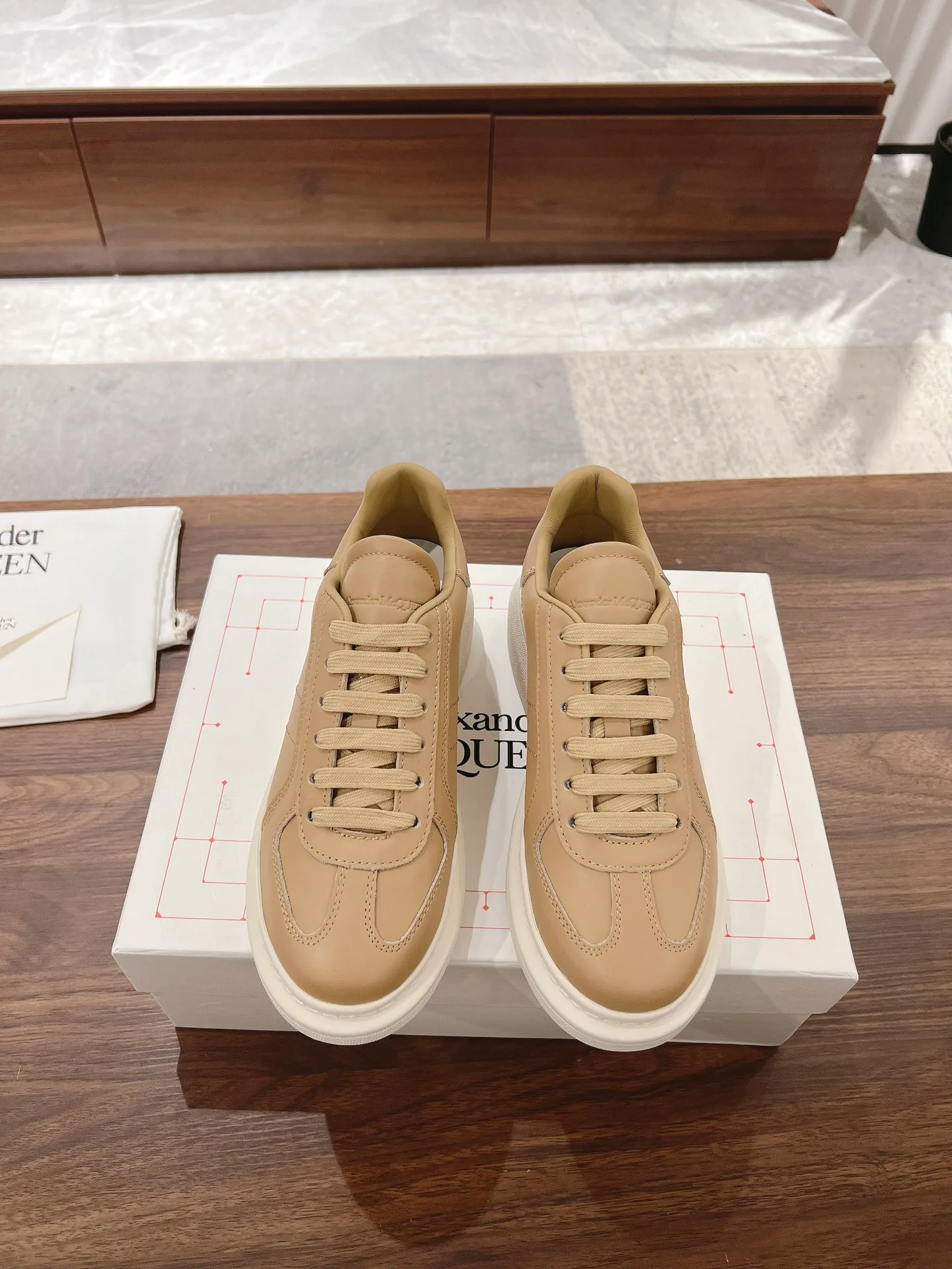 Кроссовки Женские Alexander Mcqueen 3446153