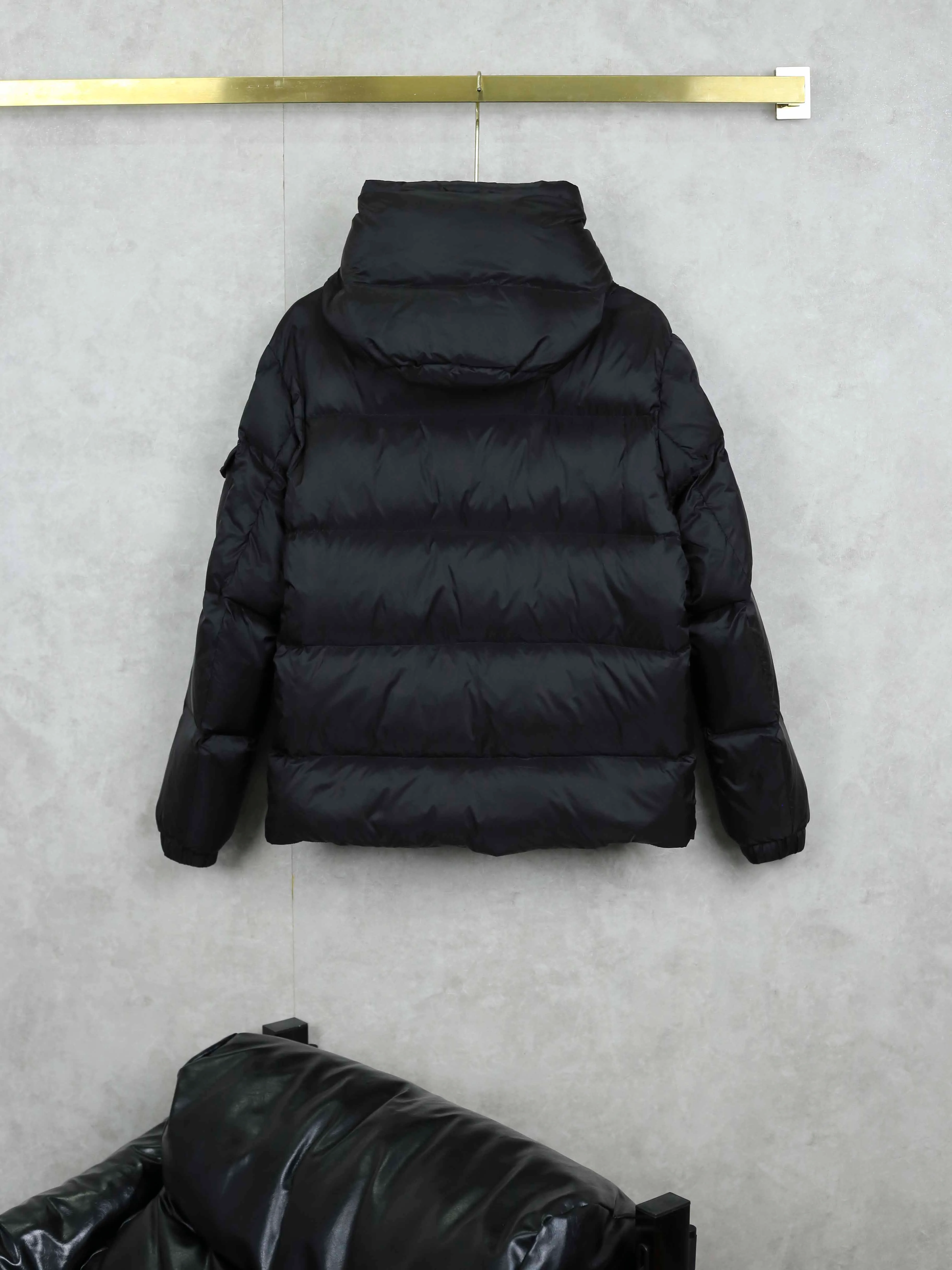 Куртки И Пуховики Женские Moncler 5380532