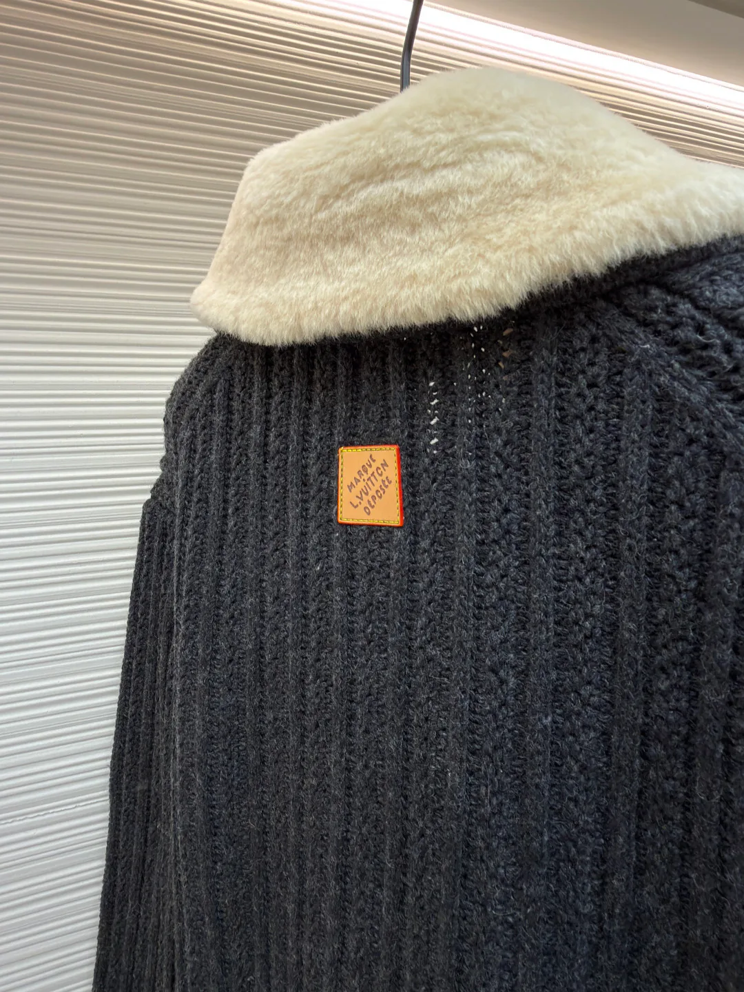 Куртки И Пуховики Мужские Louis Vuitton 5405666