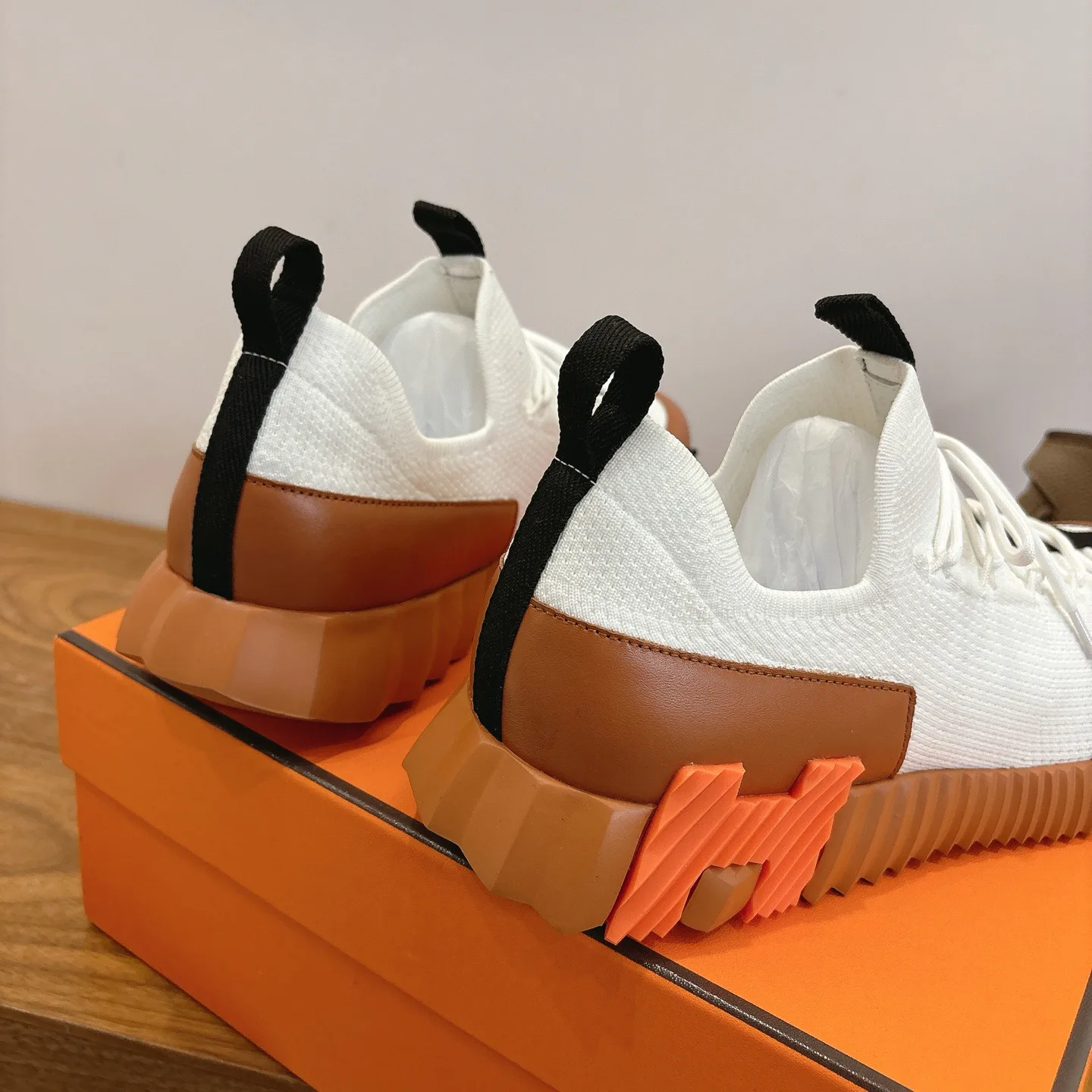 Кроссовки Женские Hermes 4852646