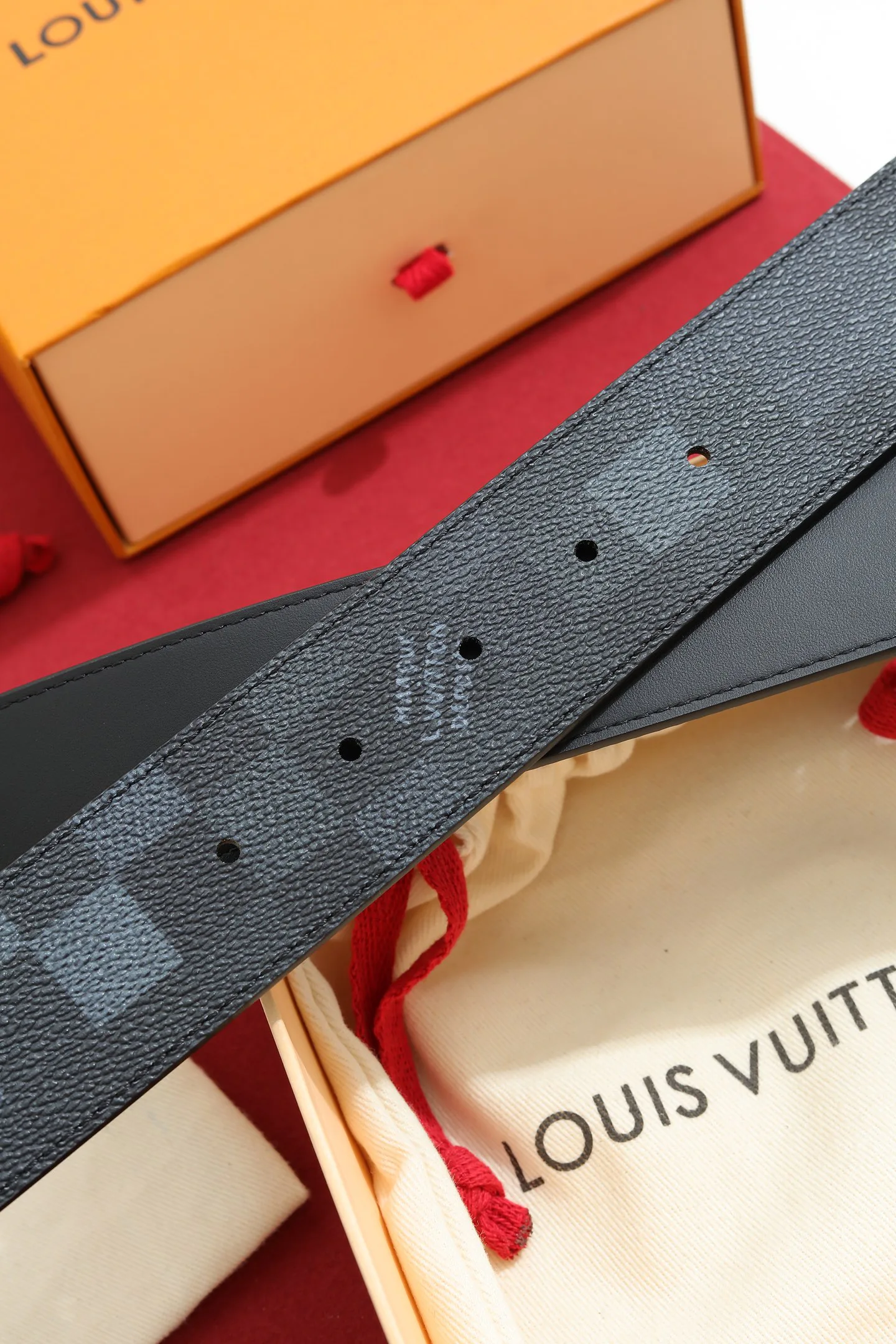 Ремни Louis Vuitton 17308061