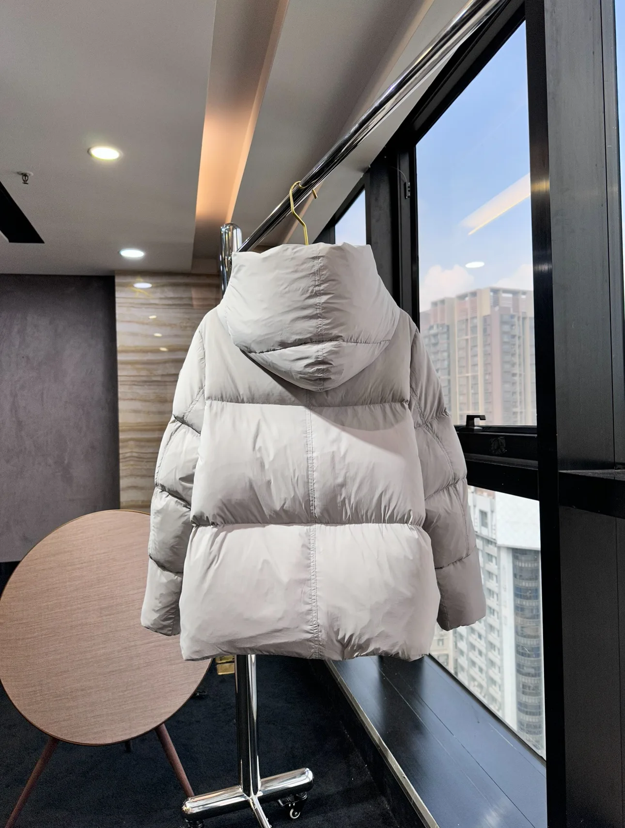 Куртки И Пуховики Женские Canada Goose 18099858