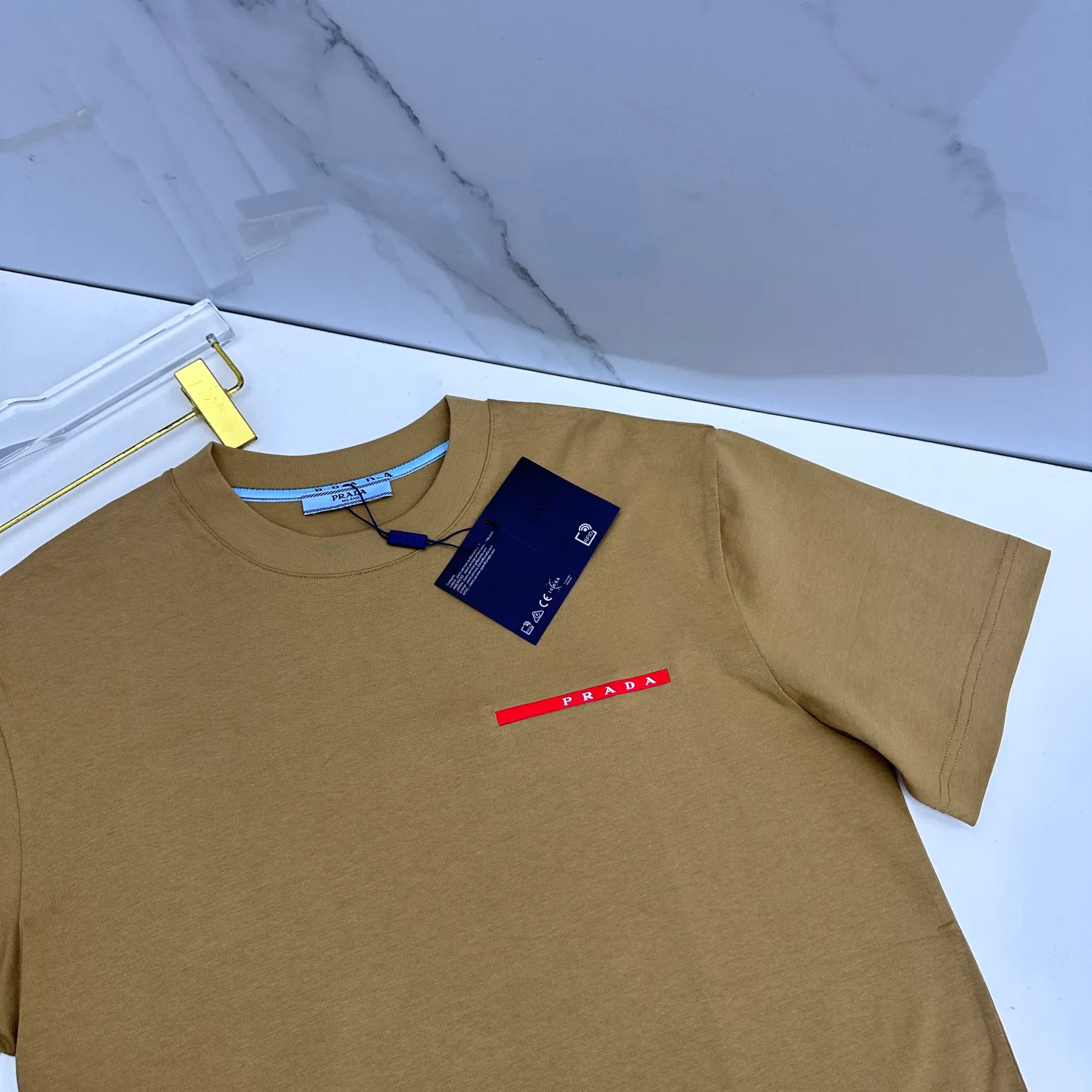 Футболки Женские Prada 1635381