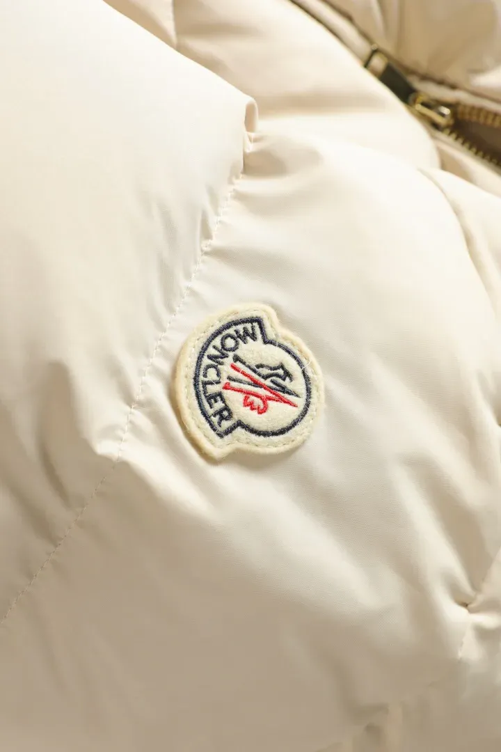Куртки И Пуховики Женские Moncler 739799