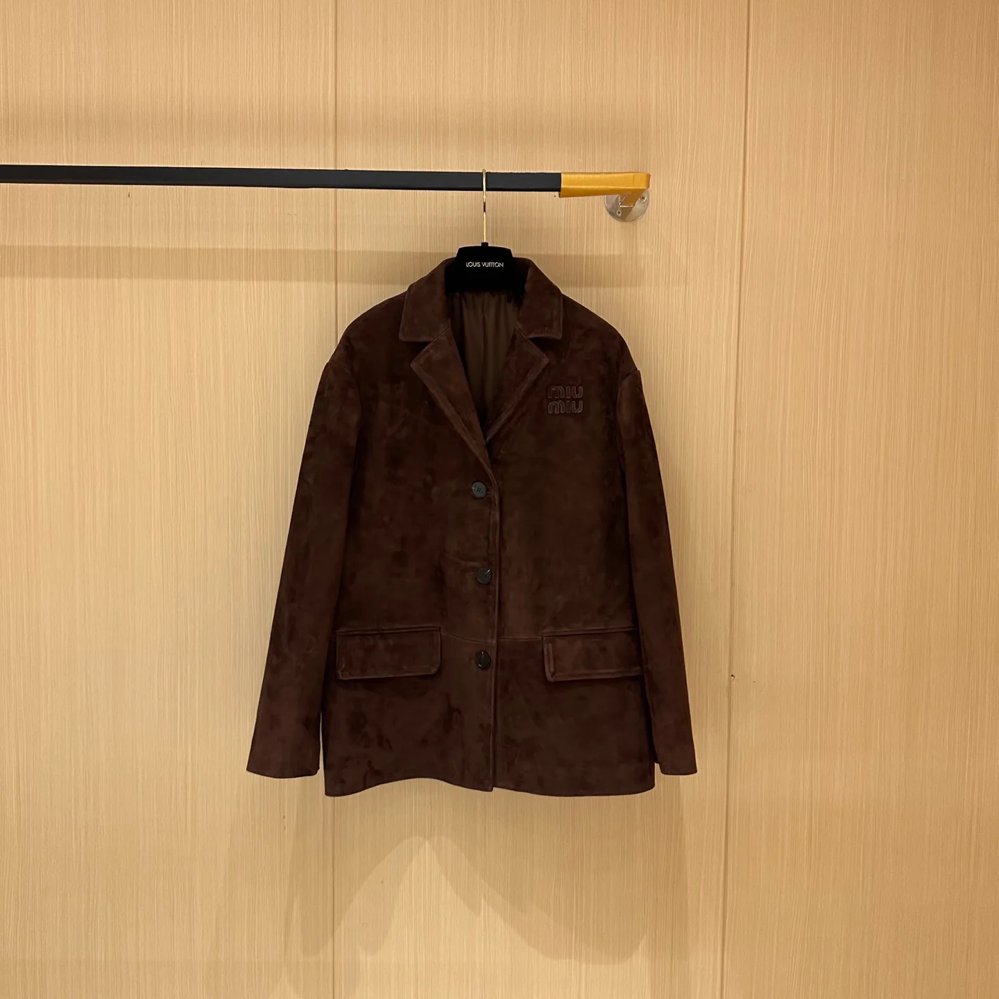 Кожаные Куртки И Дублёнки Женские Miu Miu 11511455