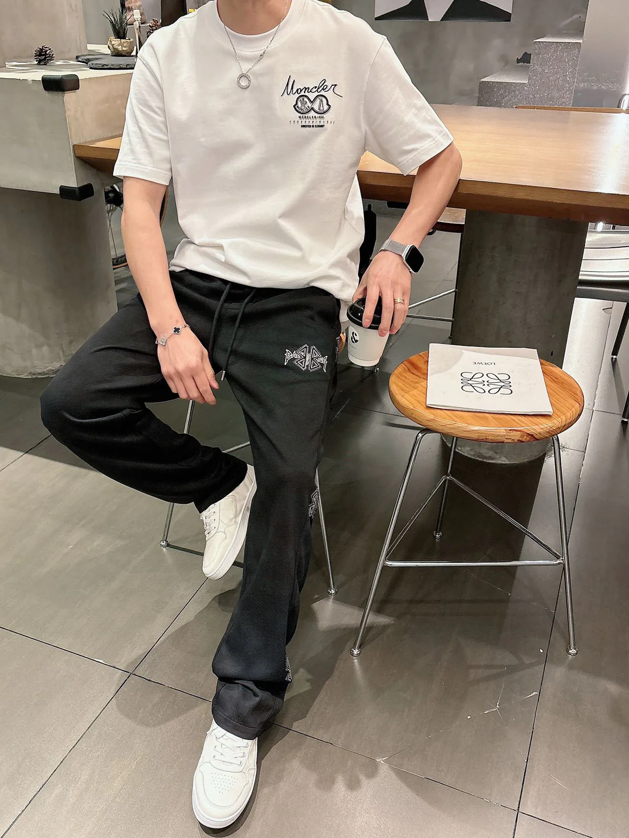 Брюки Мужские Balenciaga 13237714