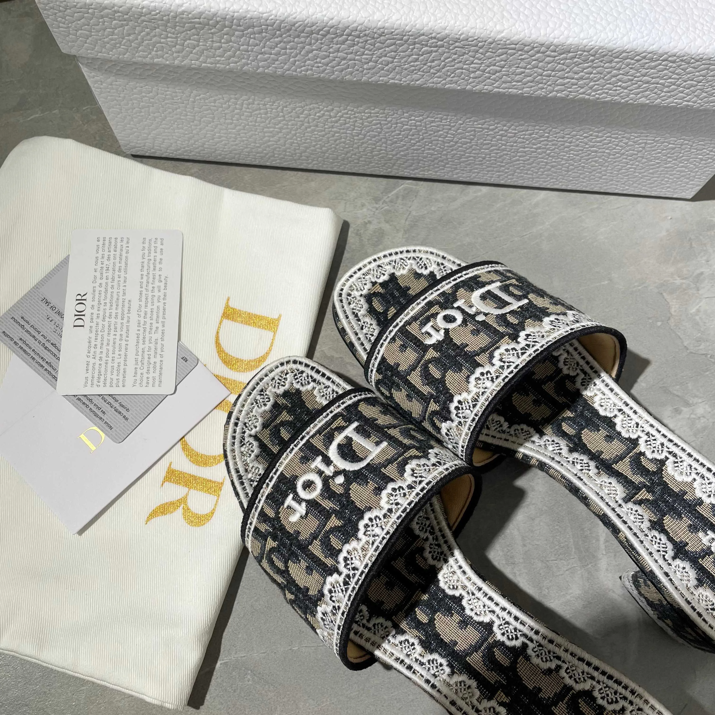 Босоножки Женские Christian Dior 18633905