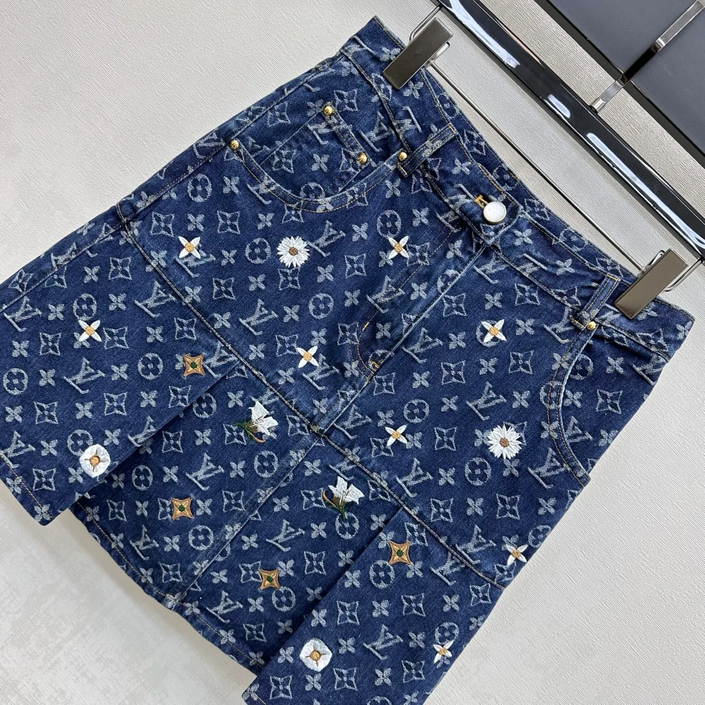 Юбки Женские Louis Vuitton 14121311