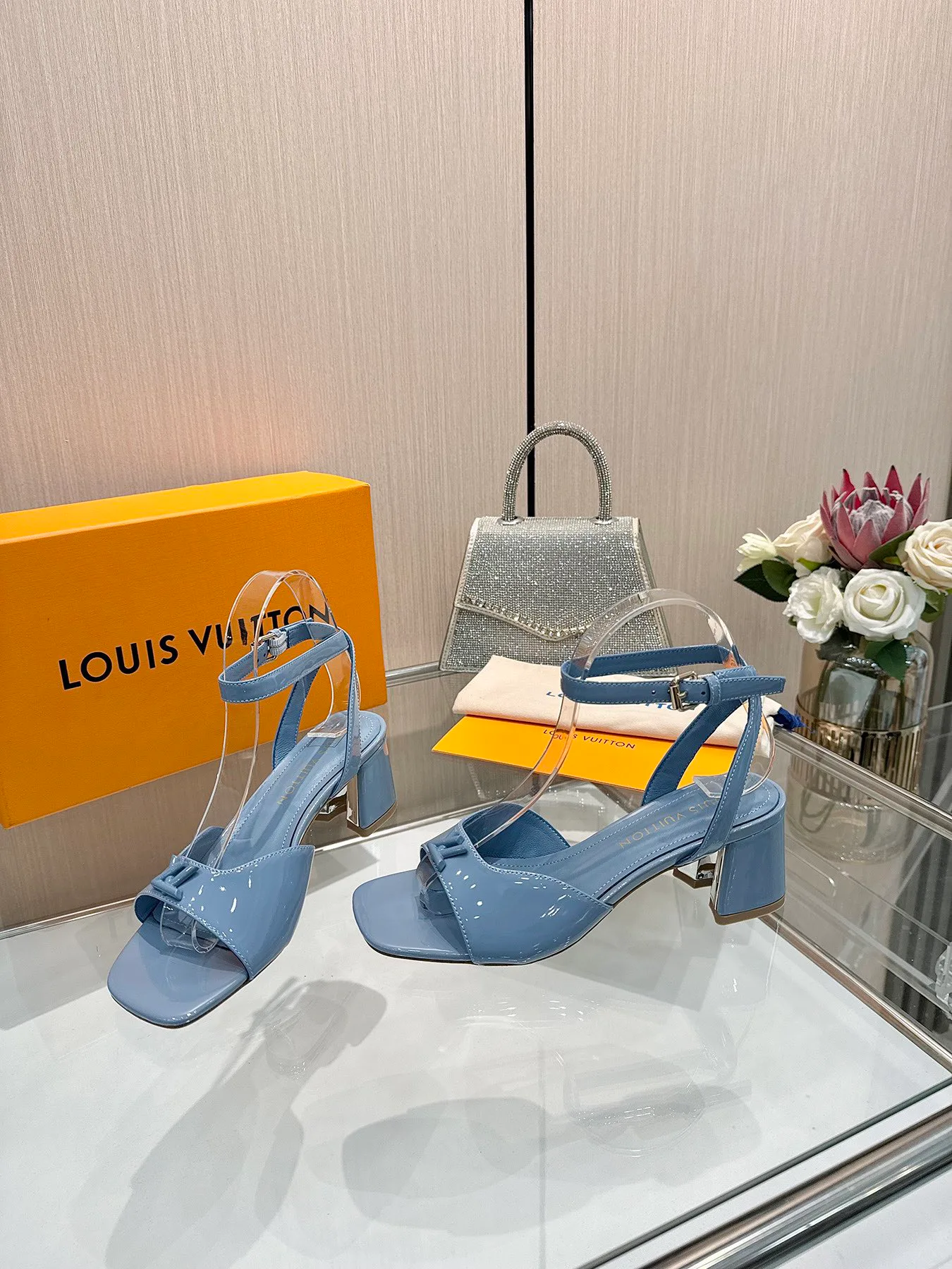 Босоножки Женские Louis Vuitton 30473