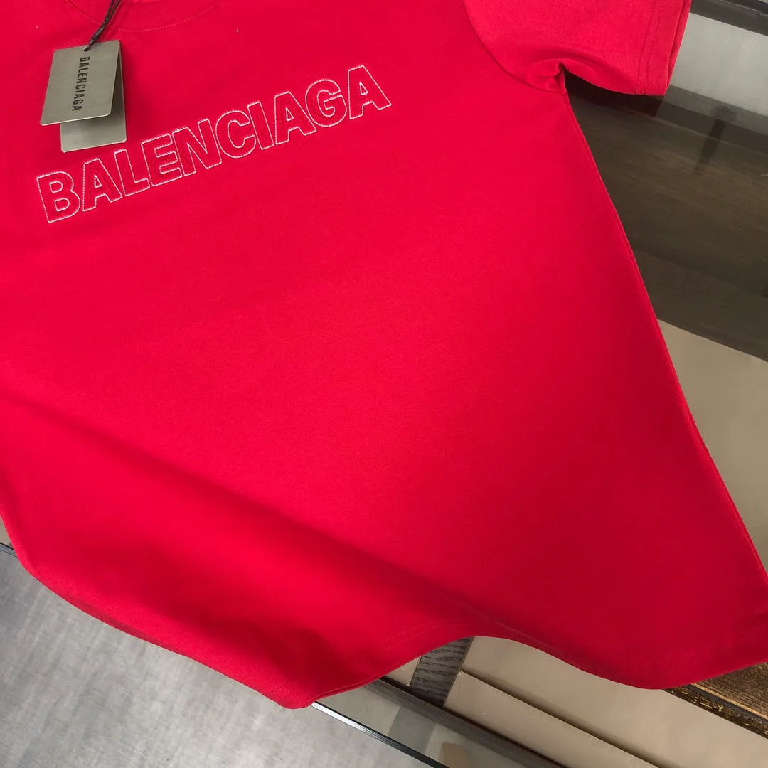 Футболки Женские Balenciaga 3447