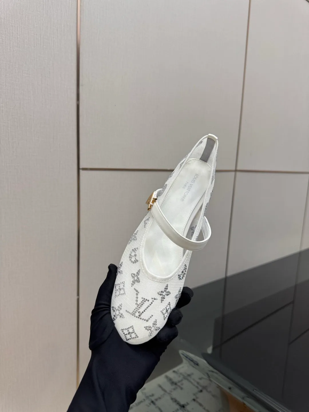 Балетки Женские Louis Vuitton 17947012