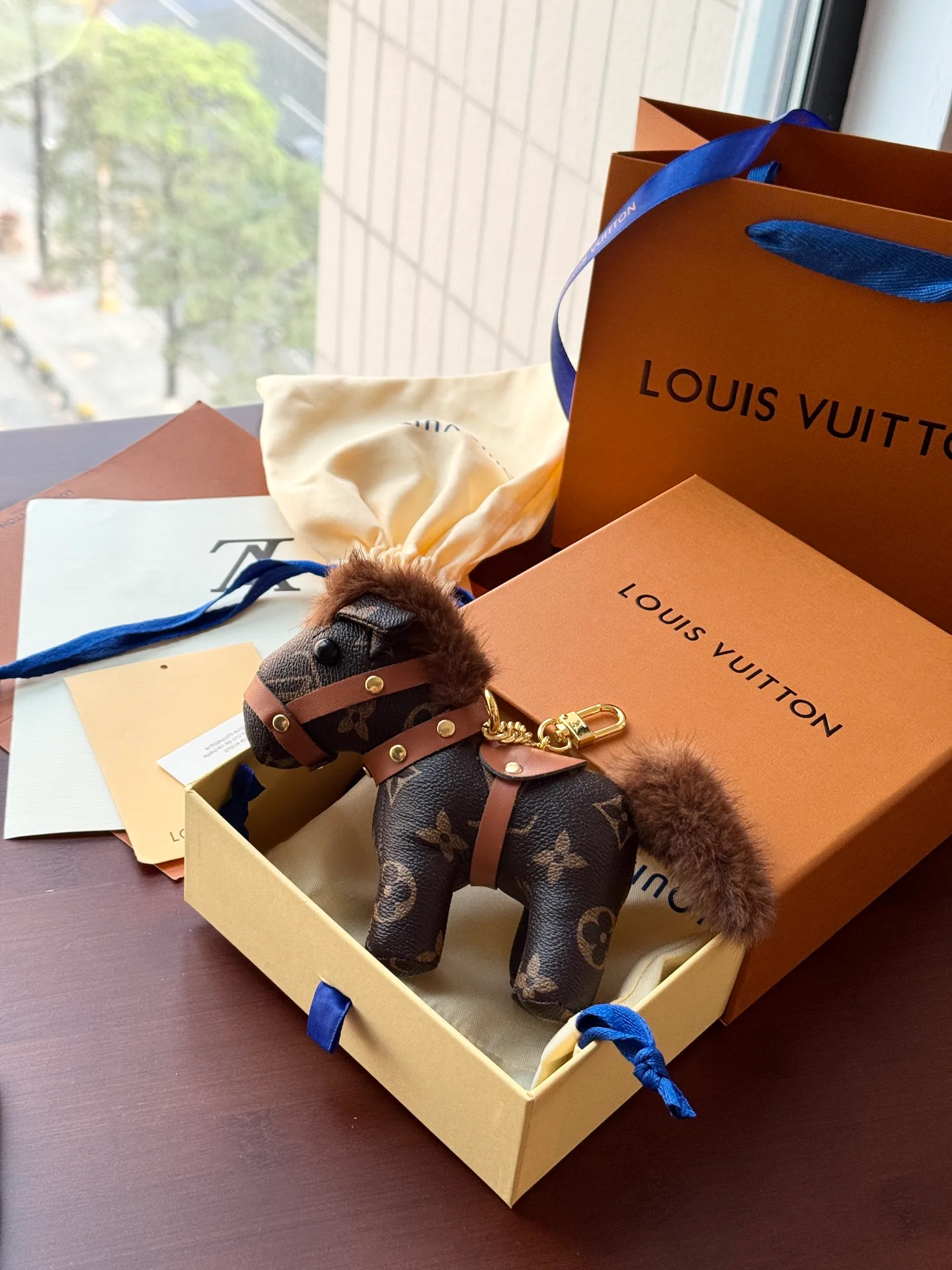 Бижутерия Louis Vuitton 13397008