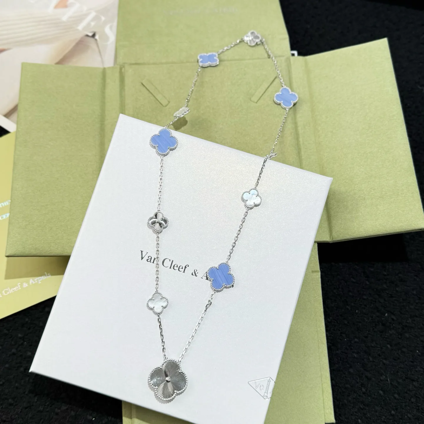Бижутерия Van Cleef & Arpels 910015