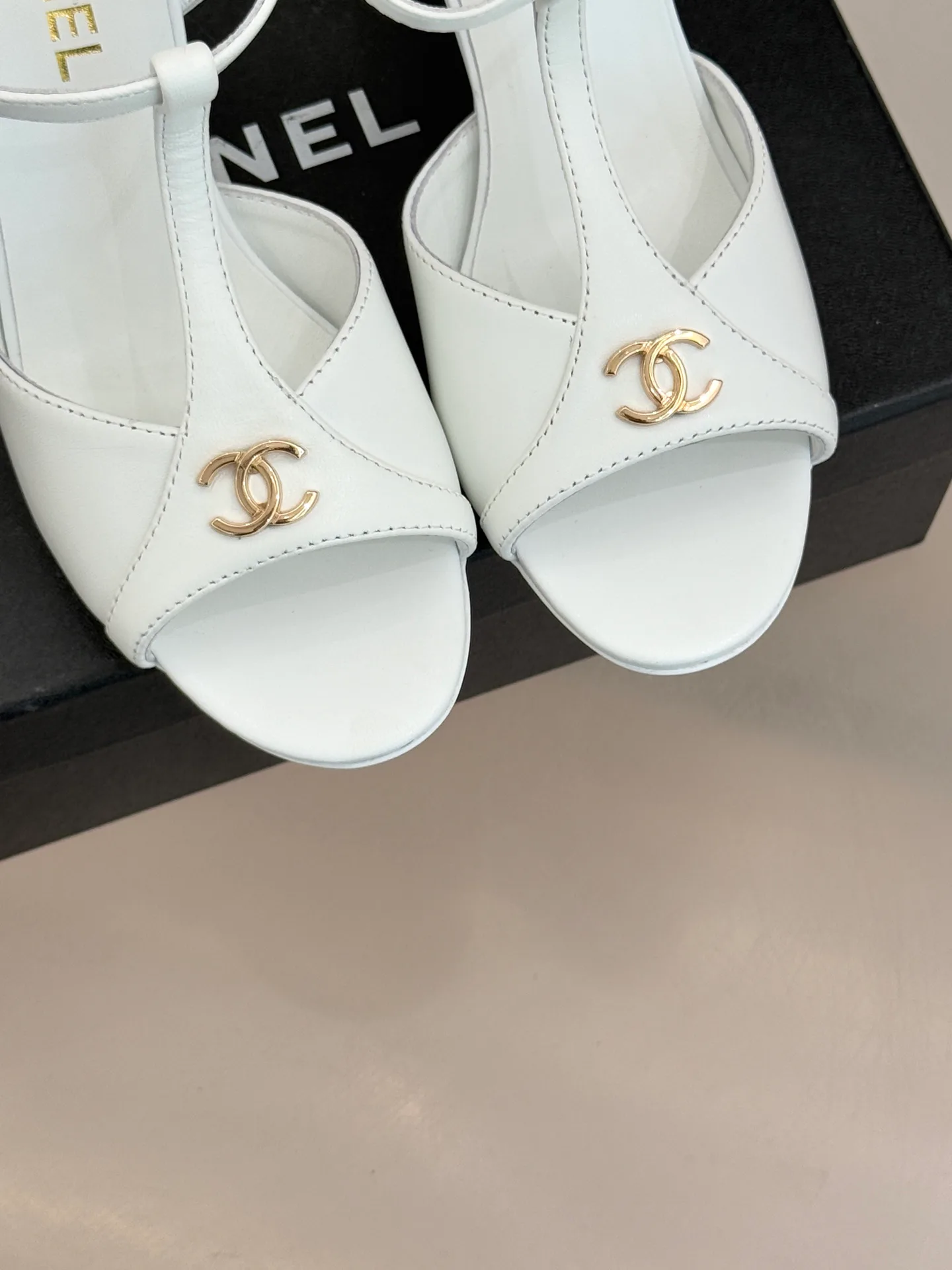 Босоножки Женские Chanel 11167403