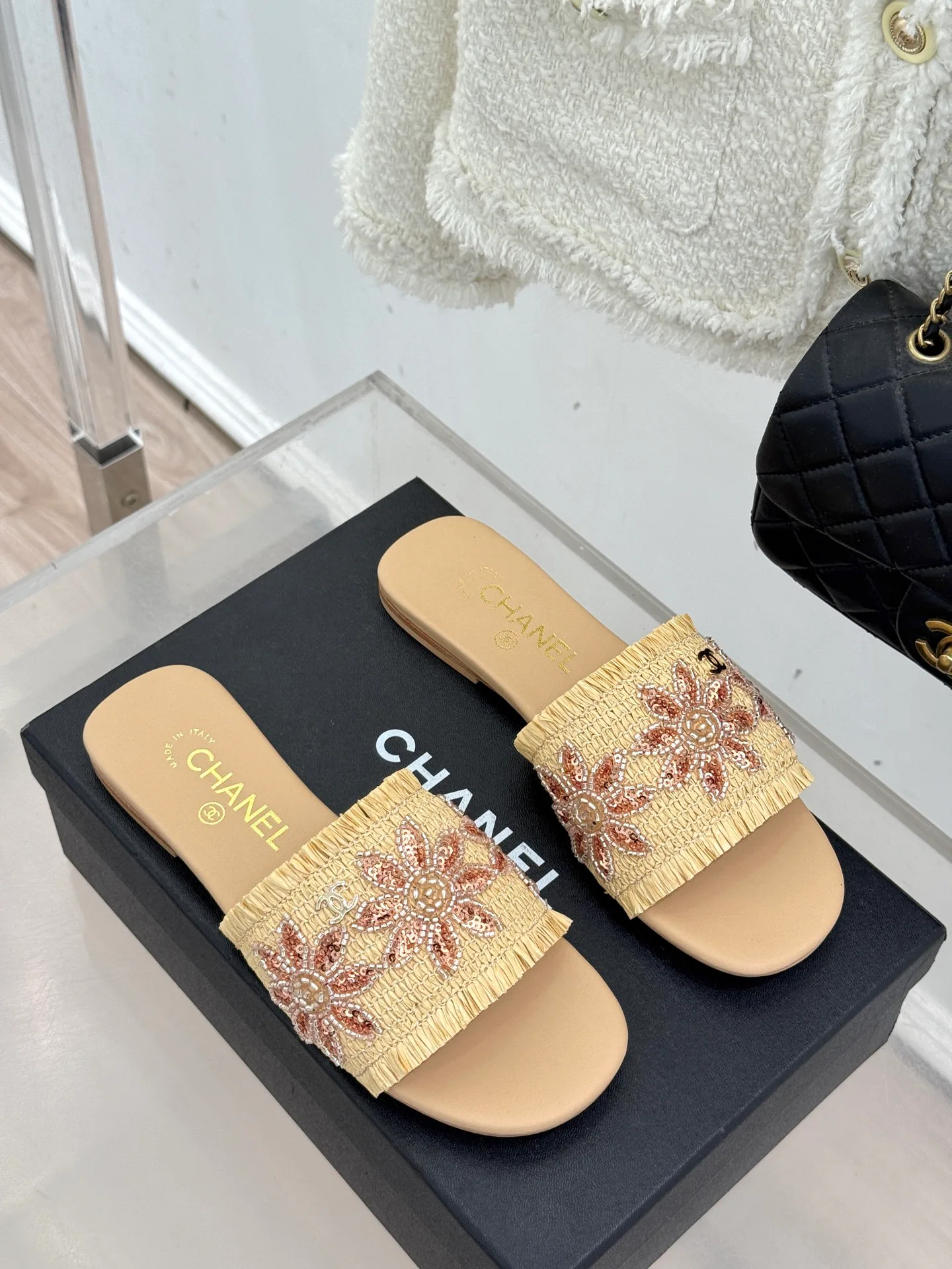 Шлепанцы Женские Chanel 1794983