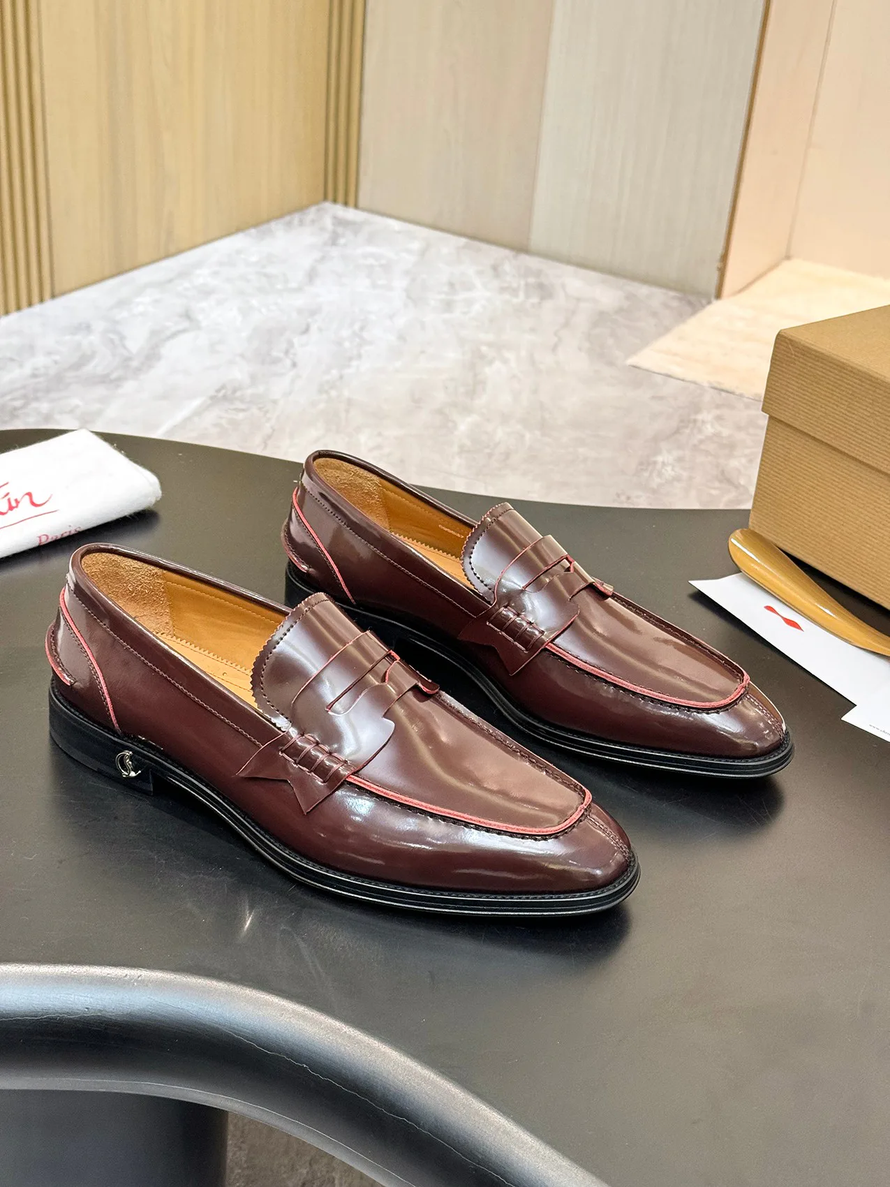 Лоферы И Туфли Мужские Christian Louboutin 18117270