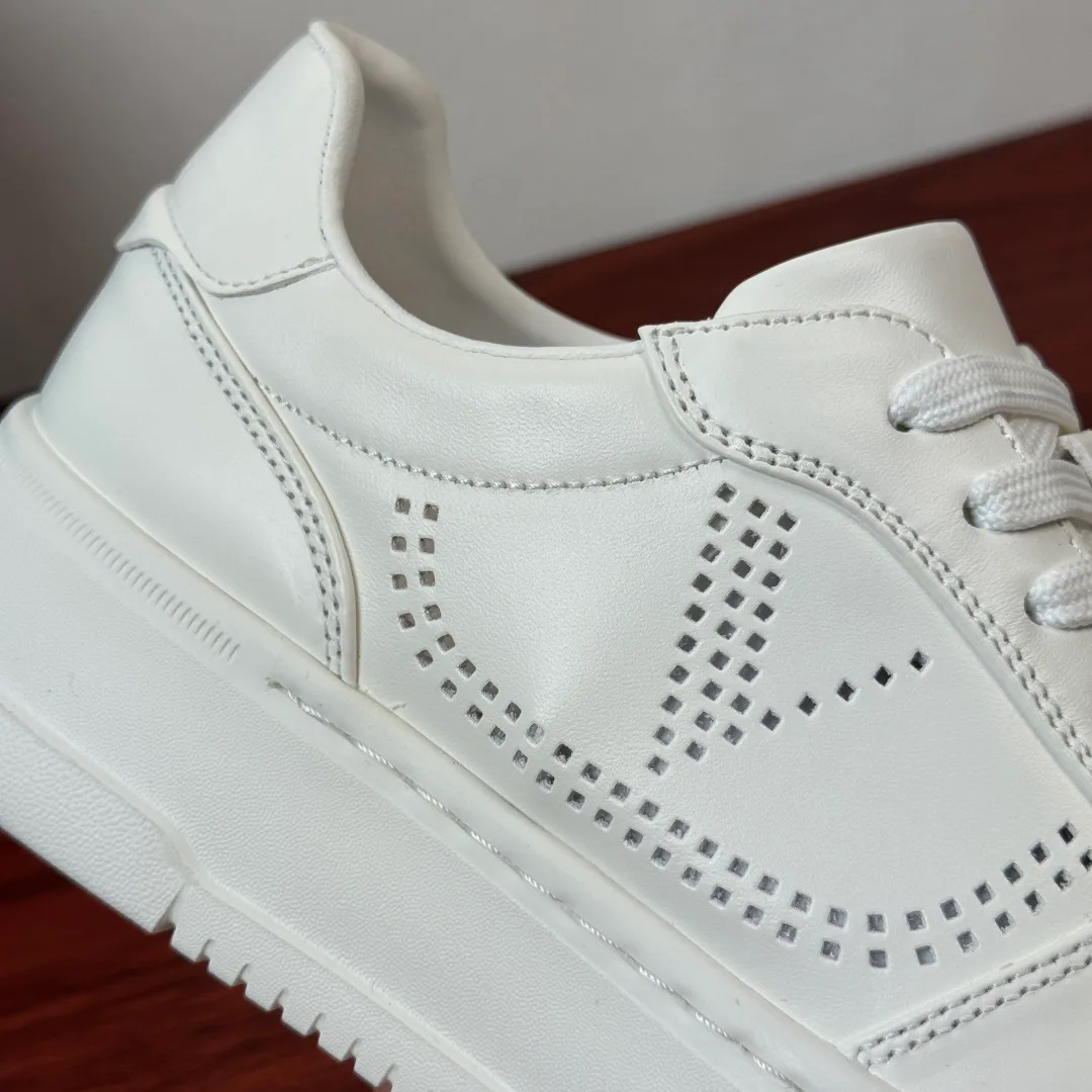 Кроссовки Мужские Valentino 13435982