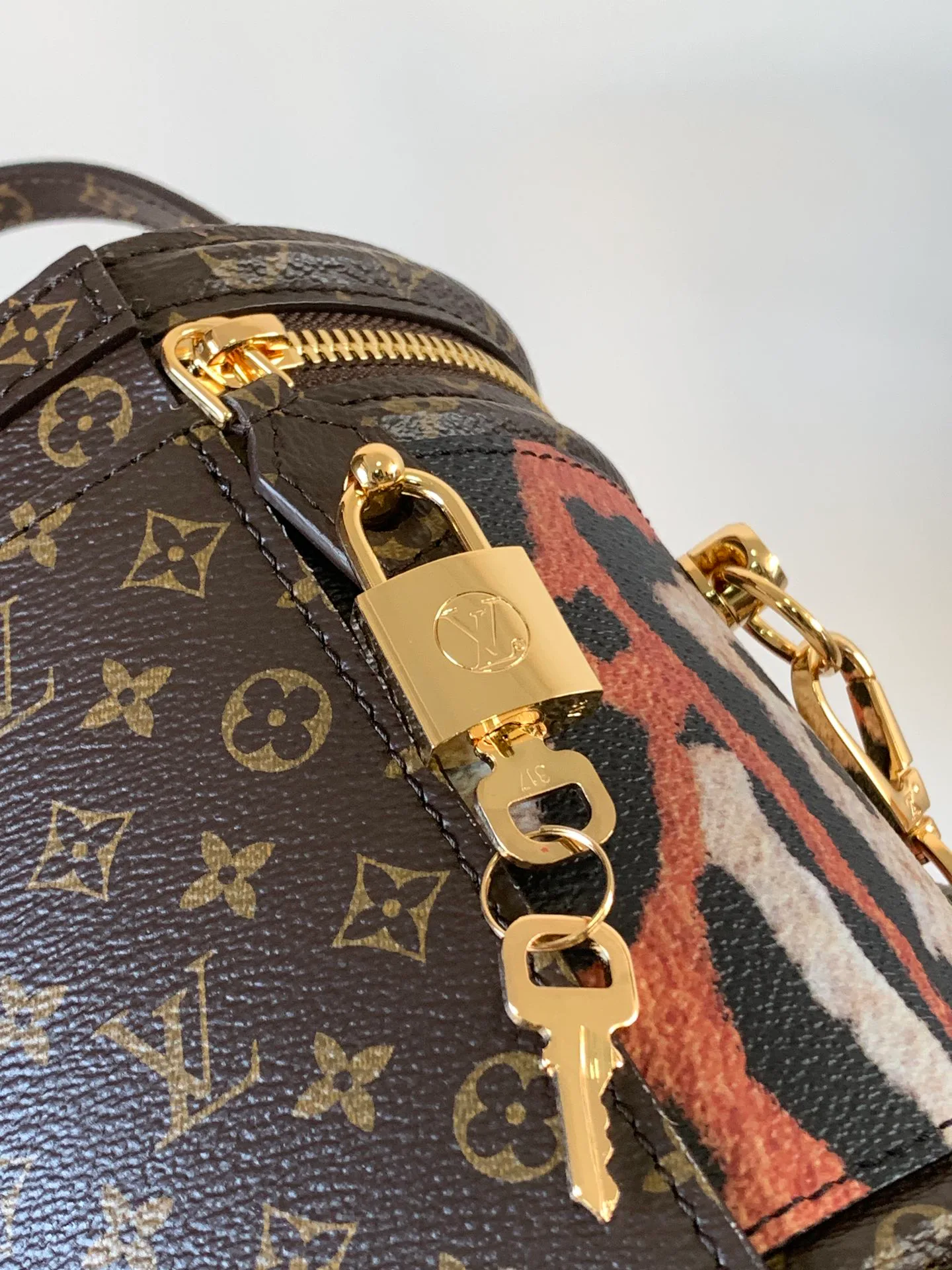 Сумки На Ремне Женские Louis Vuitton 50271
