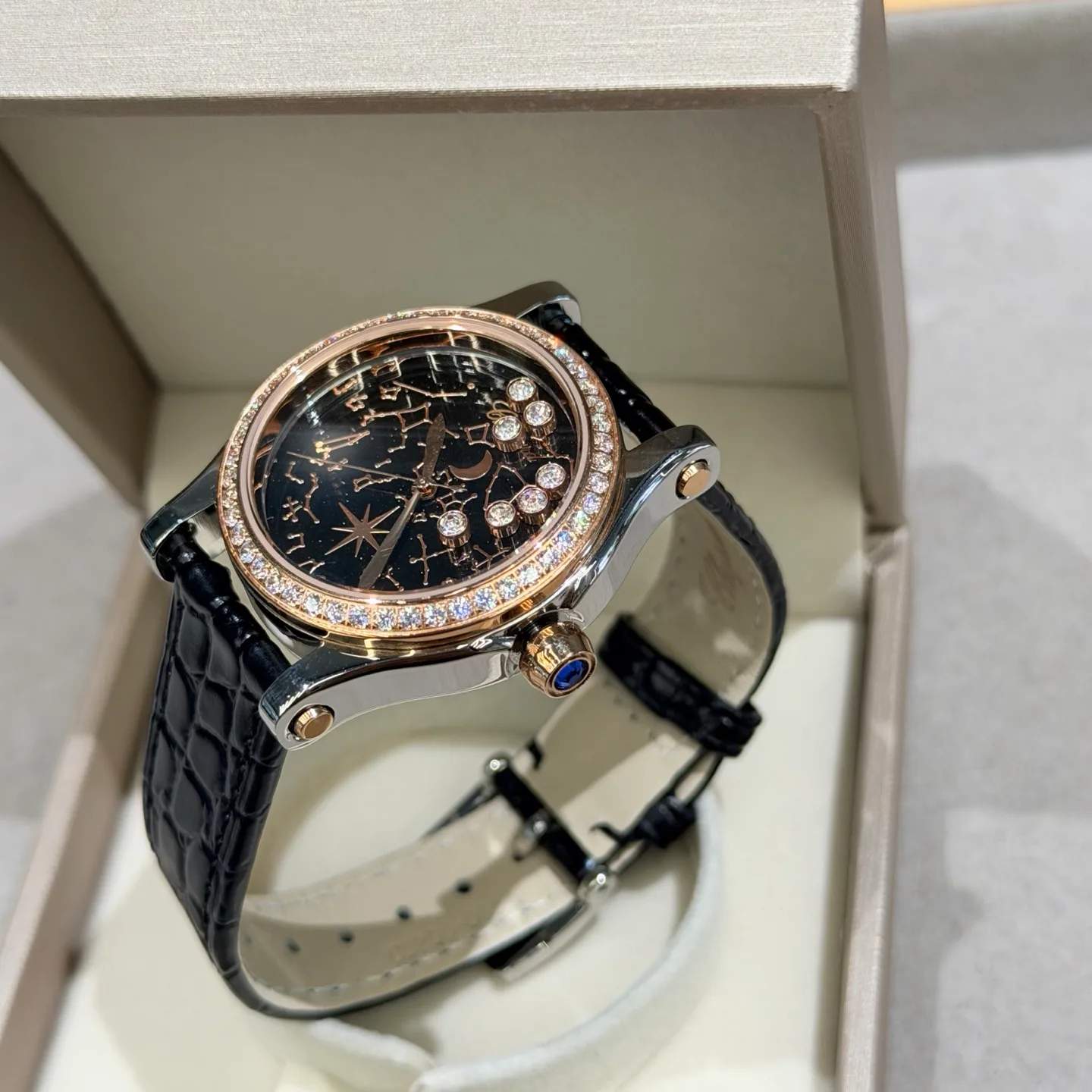 Часы Женские Chopard 17415090