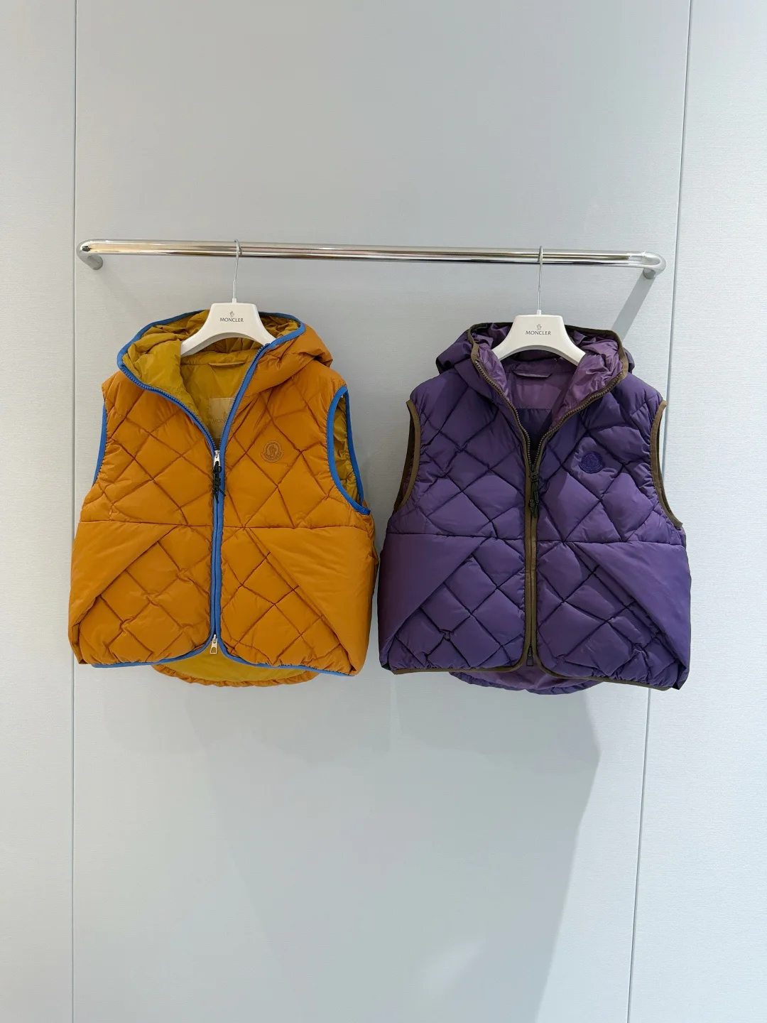 Жилеты Женские Moncler 18538562