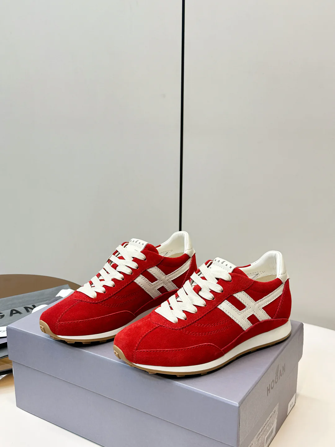 Кроссовки Женские Hogan 11424868