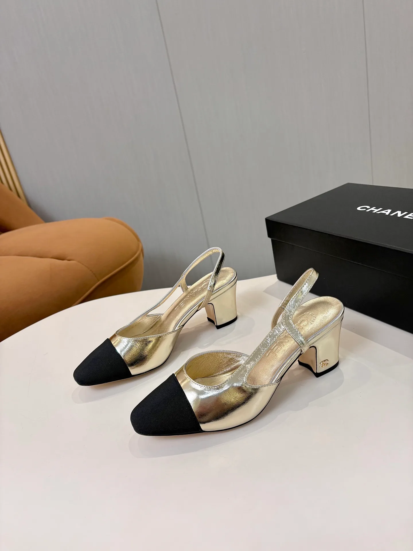 Босоножки Женские Chanel 11434323