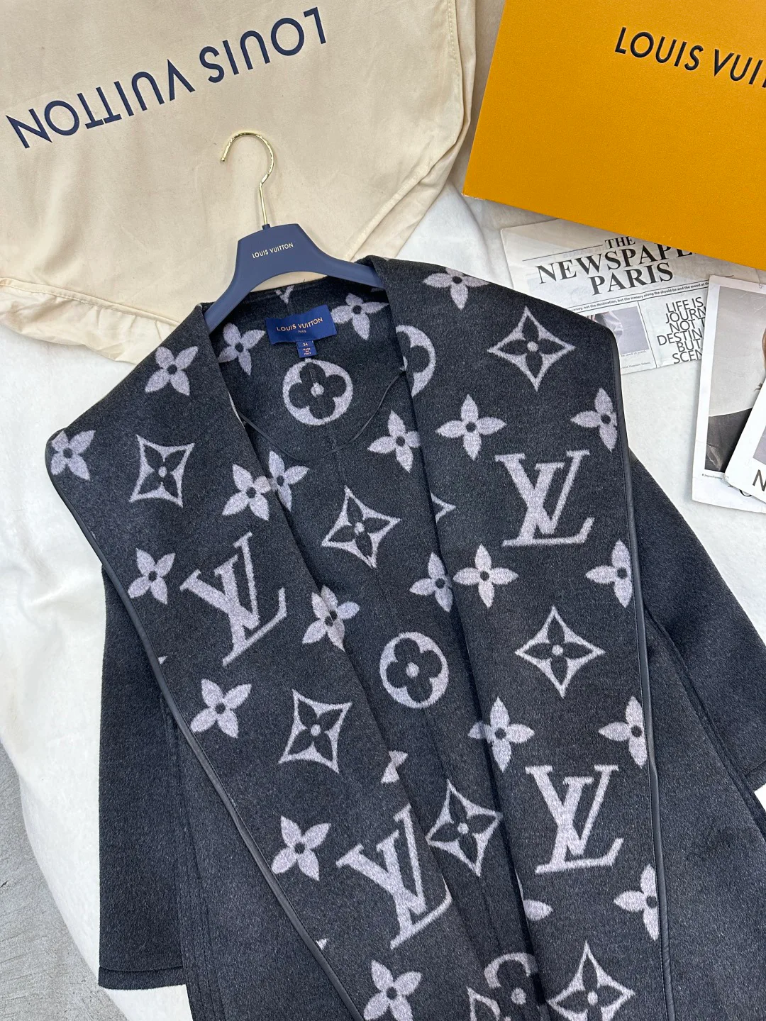 Пальто Женские Louis Vuitton 3532936