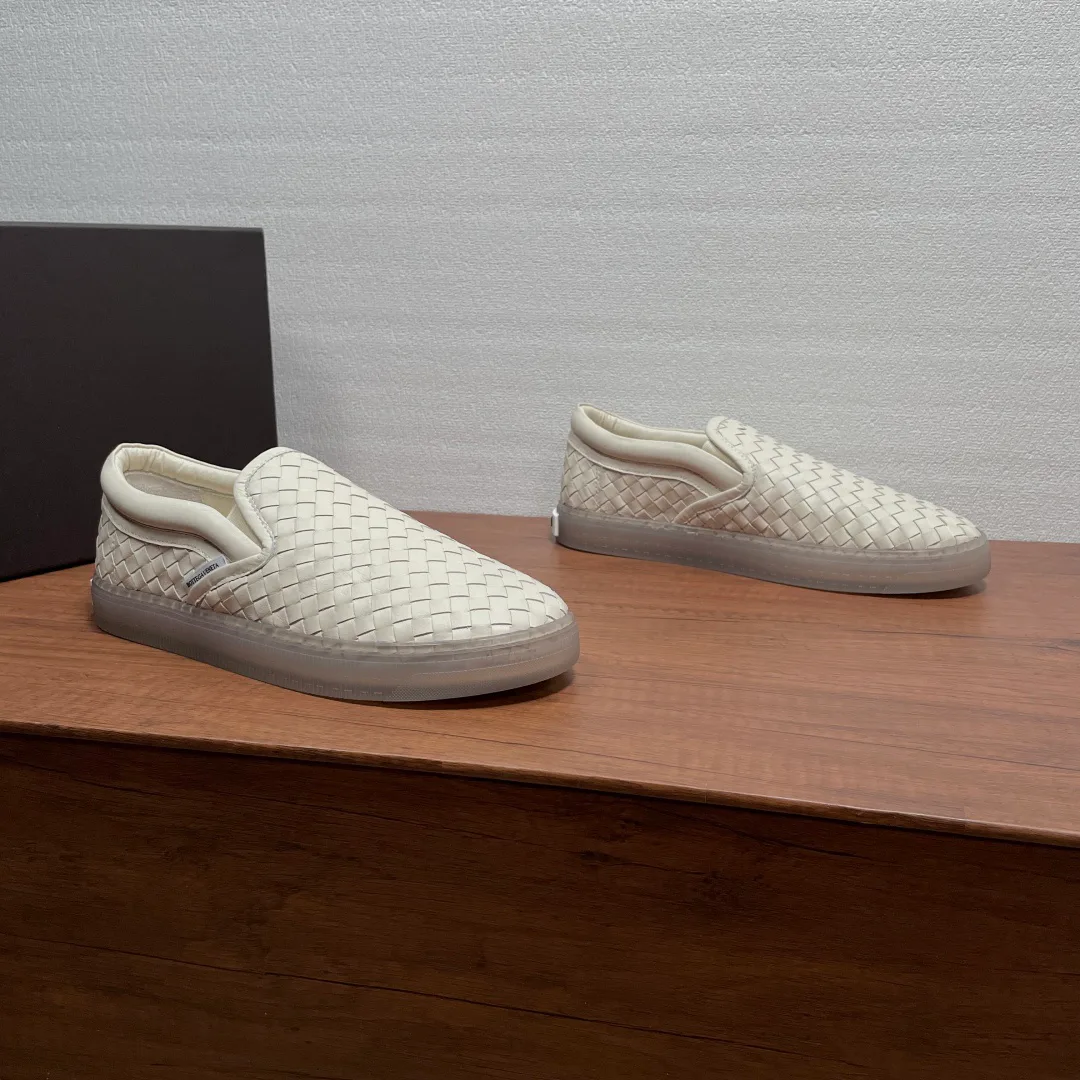 Кроссовки Мужские Bottega Veneta 17954820