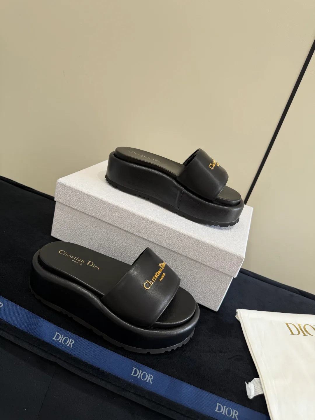 Шлепанцы Женские Christian Dior 11497629