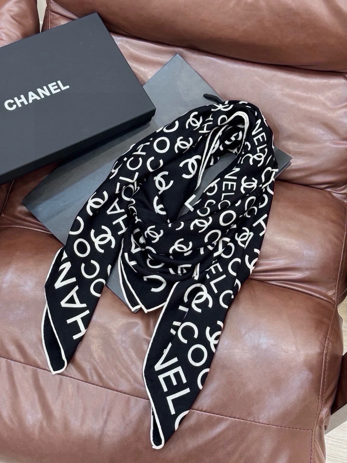 Шарфы Chanel 17631798