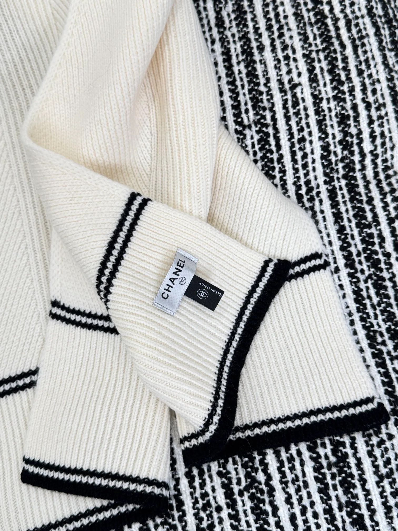 Шарфы Chanel 4880851