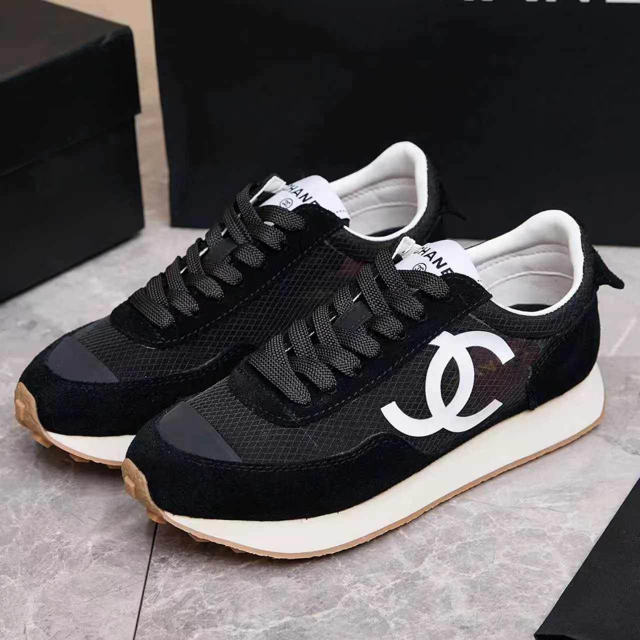 Кроссовки Женские Chanel 10515976