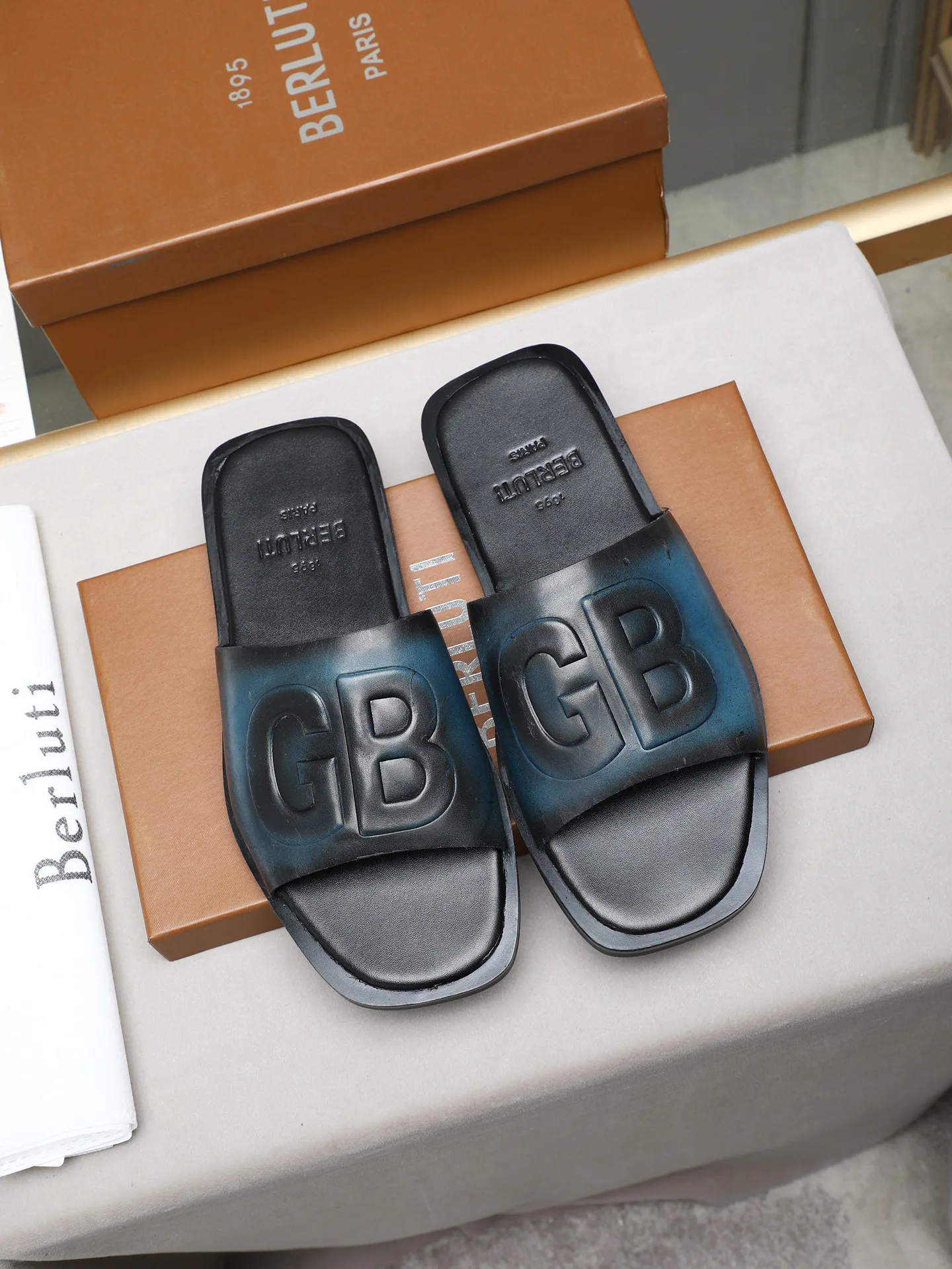 Сандалии Мужские Berluti 11703790