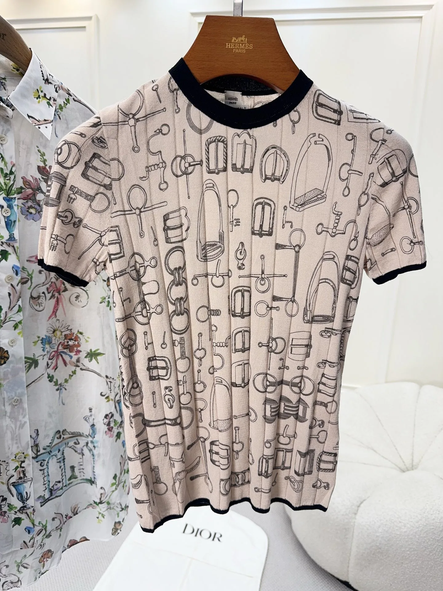 Футболки Женские Hermes 17403634