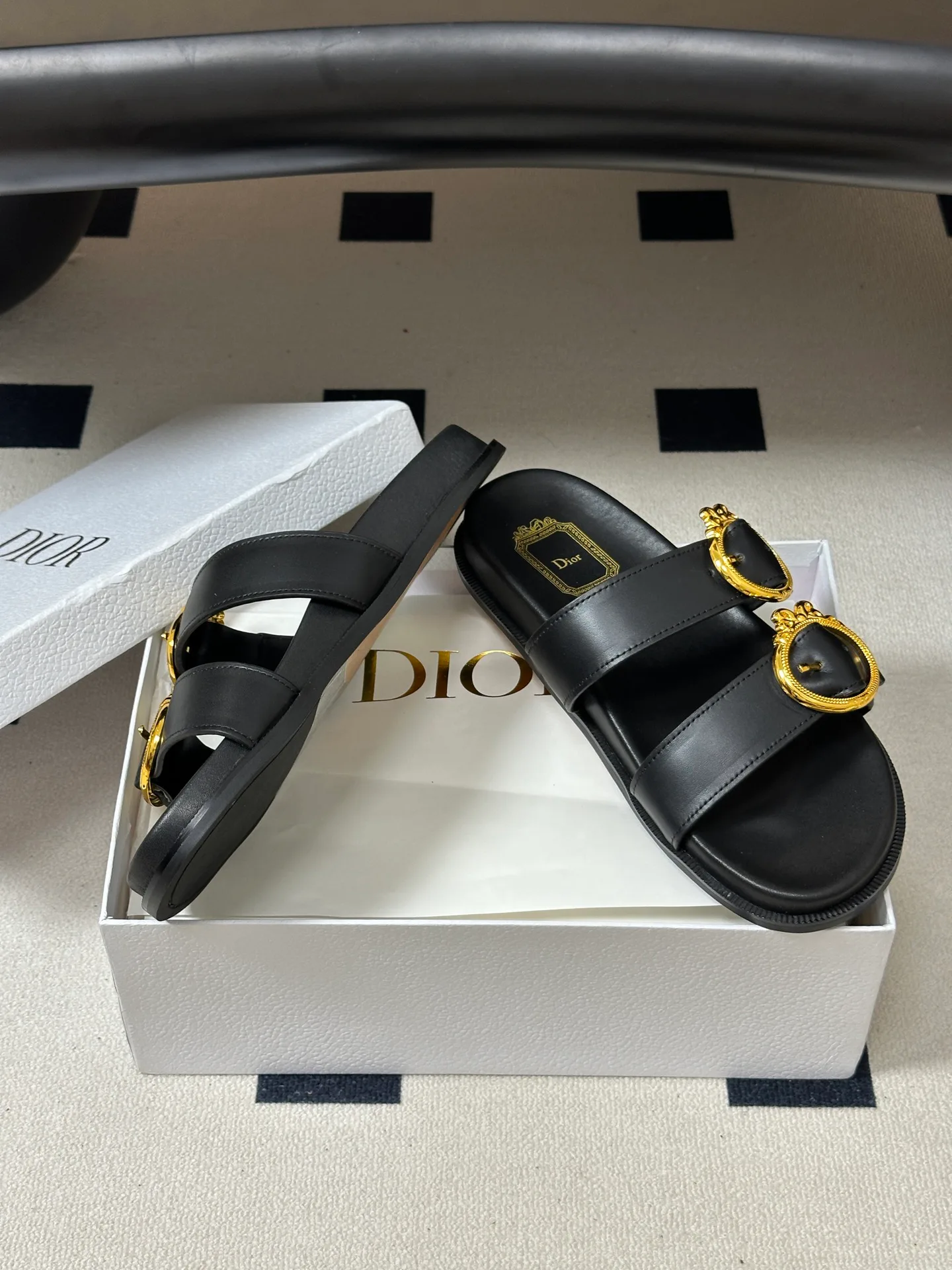 Шлепанцы Женские Christian Dior 18049371