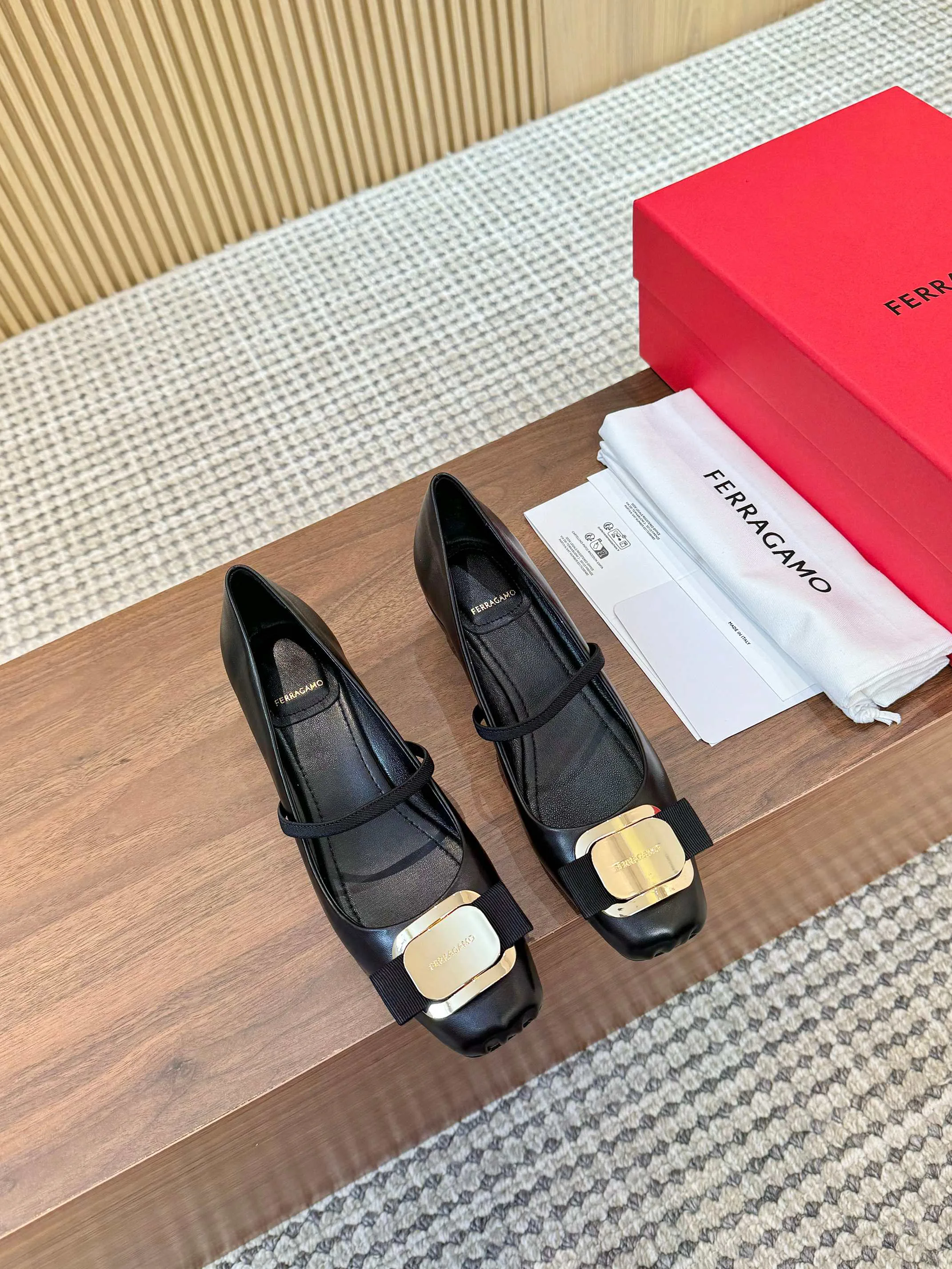 Туфли Женские Salvatore Ferragamo 11658970