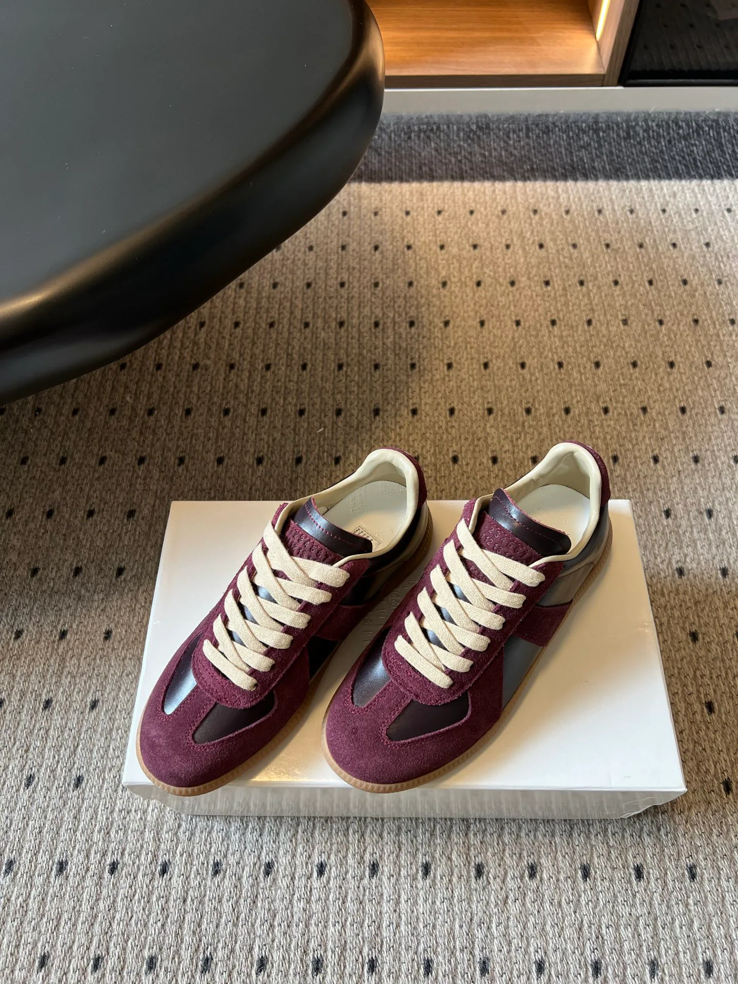 Кроссовки Женские Maison Margiela 17419542