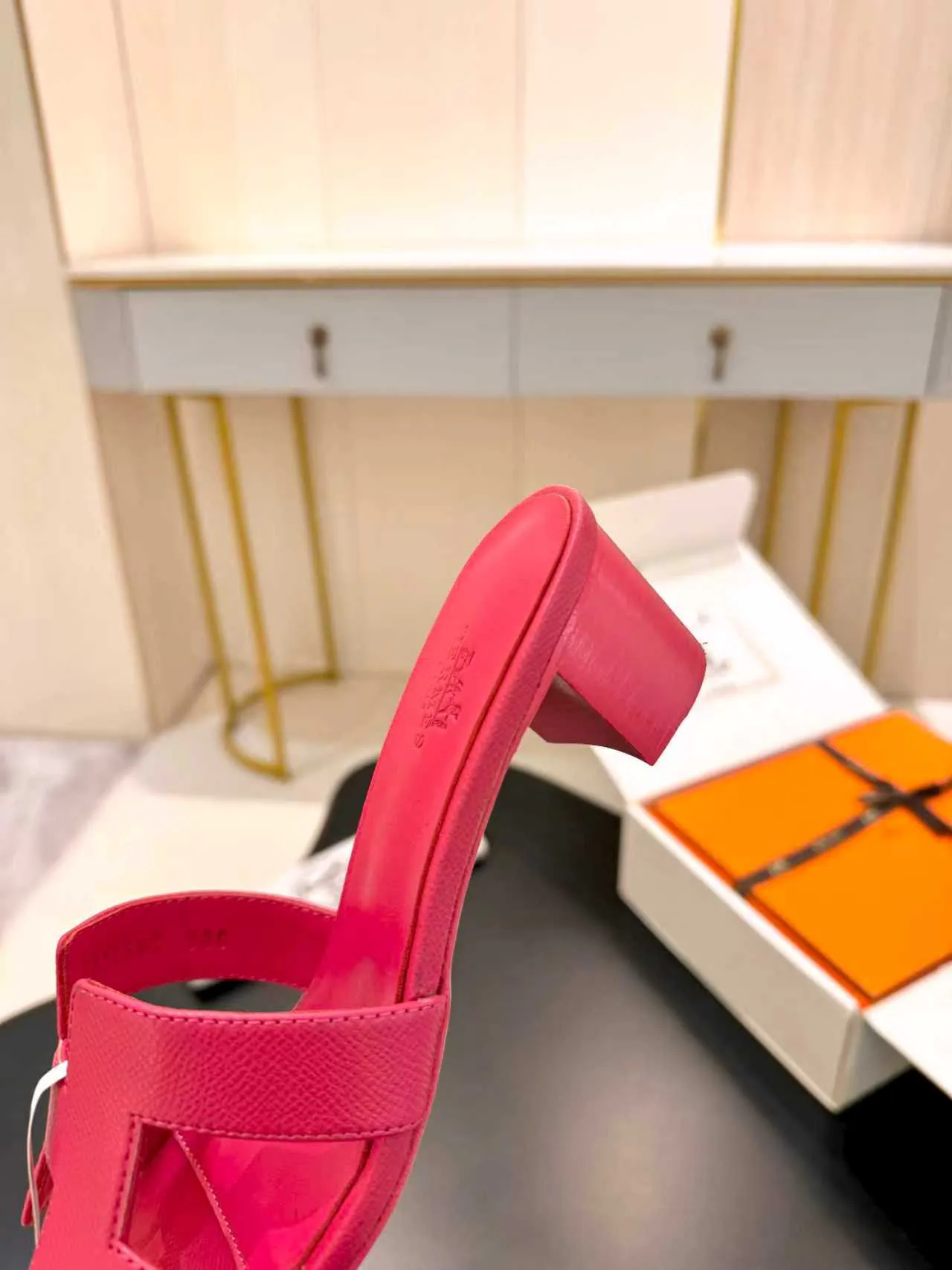 Босоножки Женские Hermes 10250444