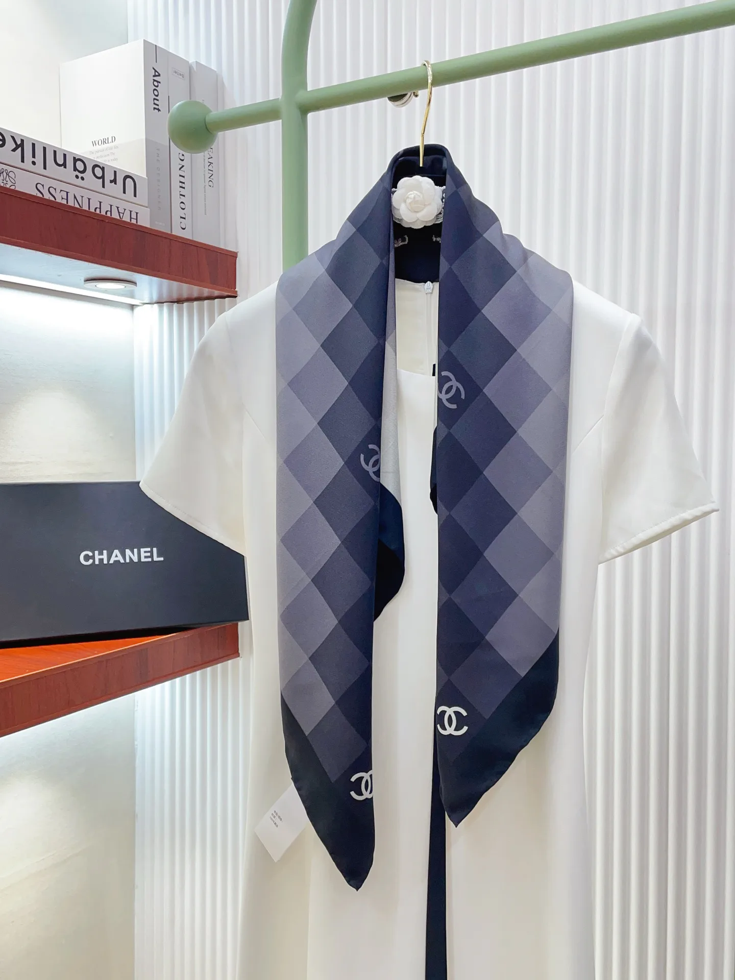 Платки Chanel 11362382
