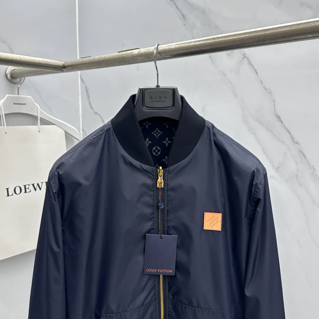 Куртки И Пуховики Мужские Louis Vuitton 18246851