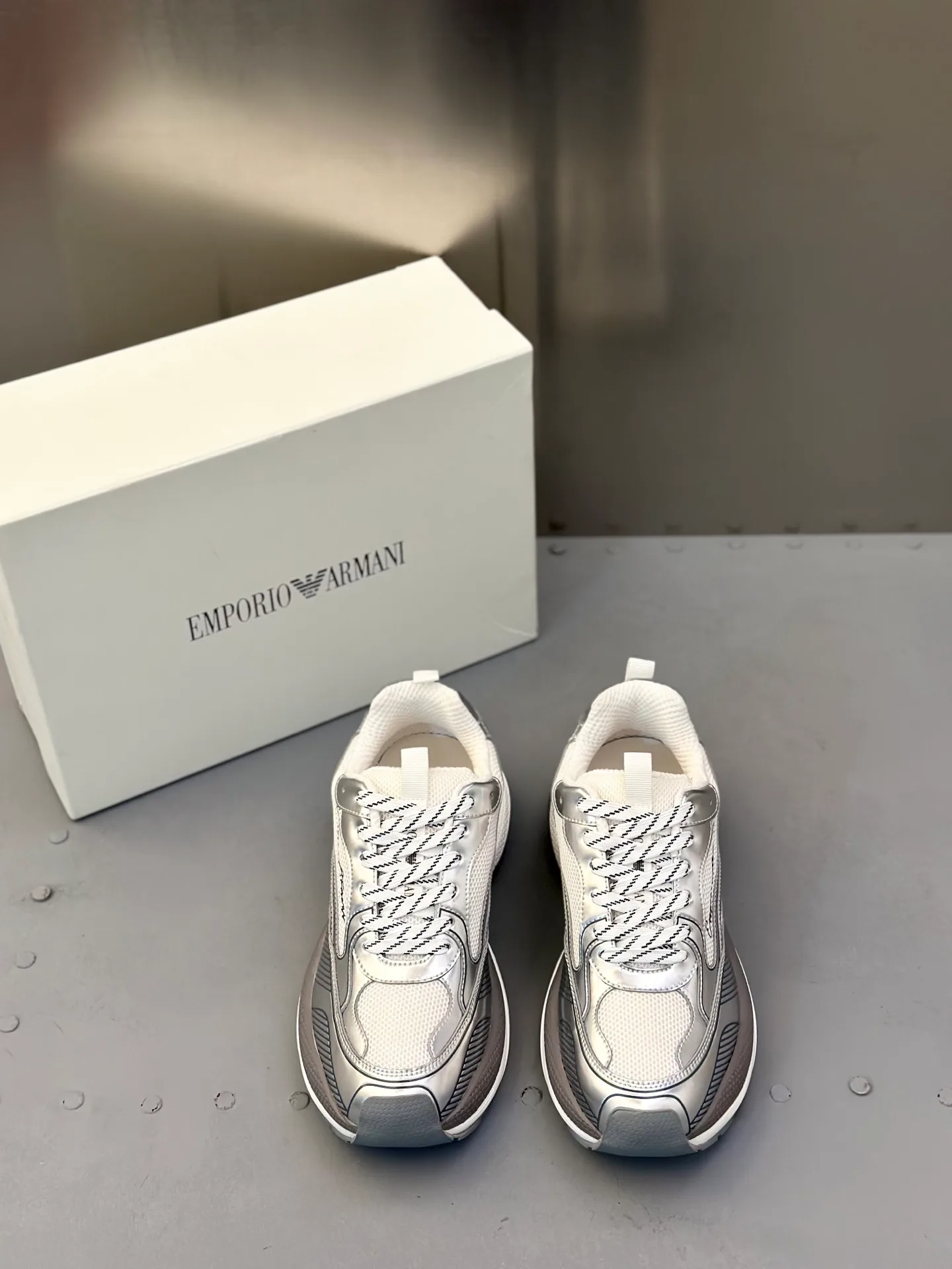 Кроссовки Женские Armani 930658
