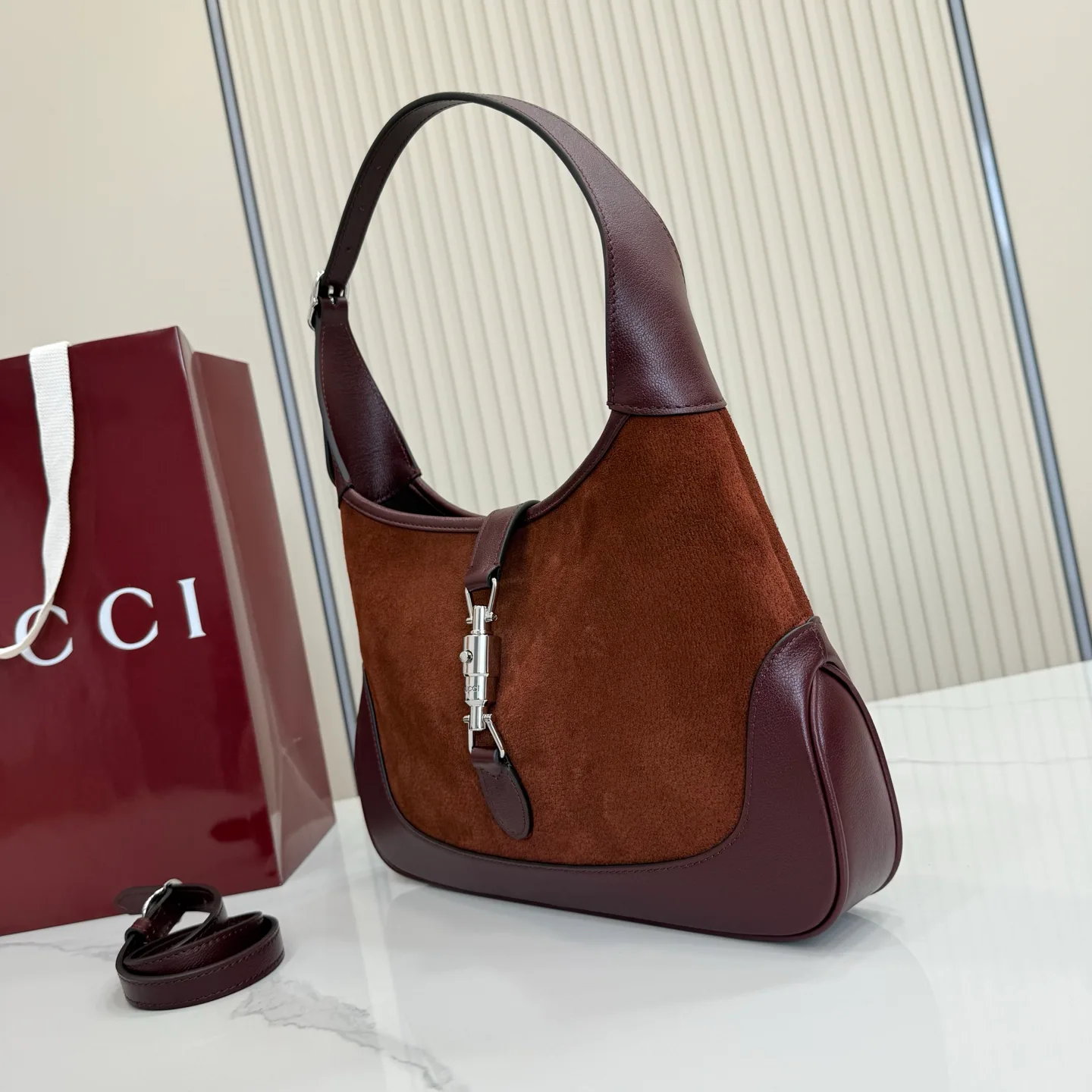 Классические Сумки Женские Gucci 17366995