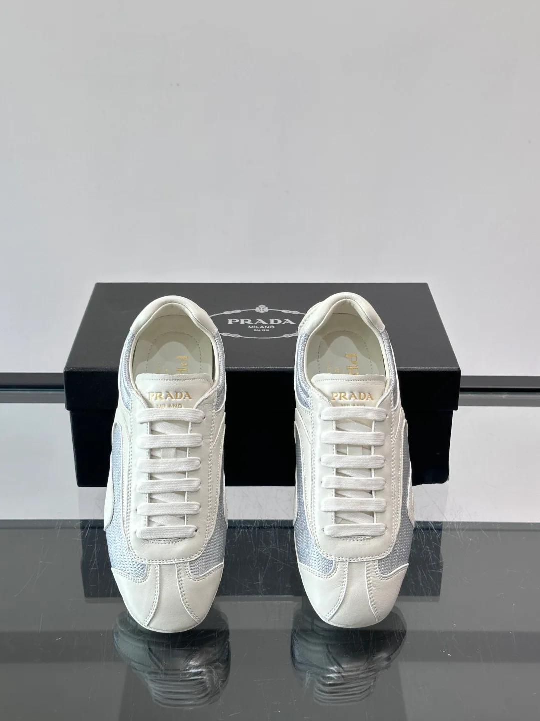 Кроссовки Мужские Prada 13452946