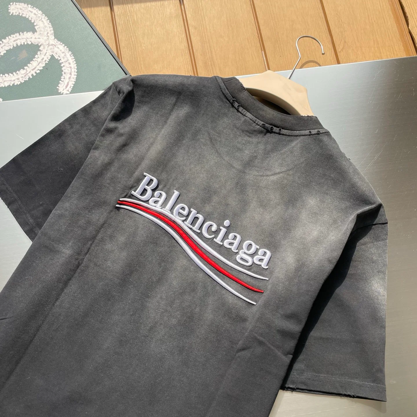 Футболки Женские Balenciaga 10937989