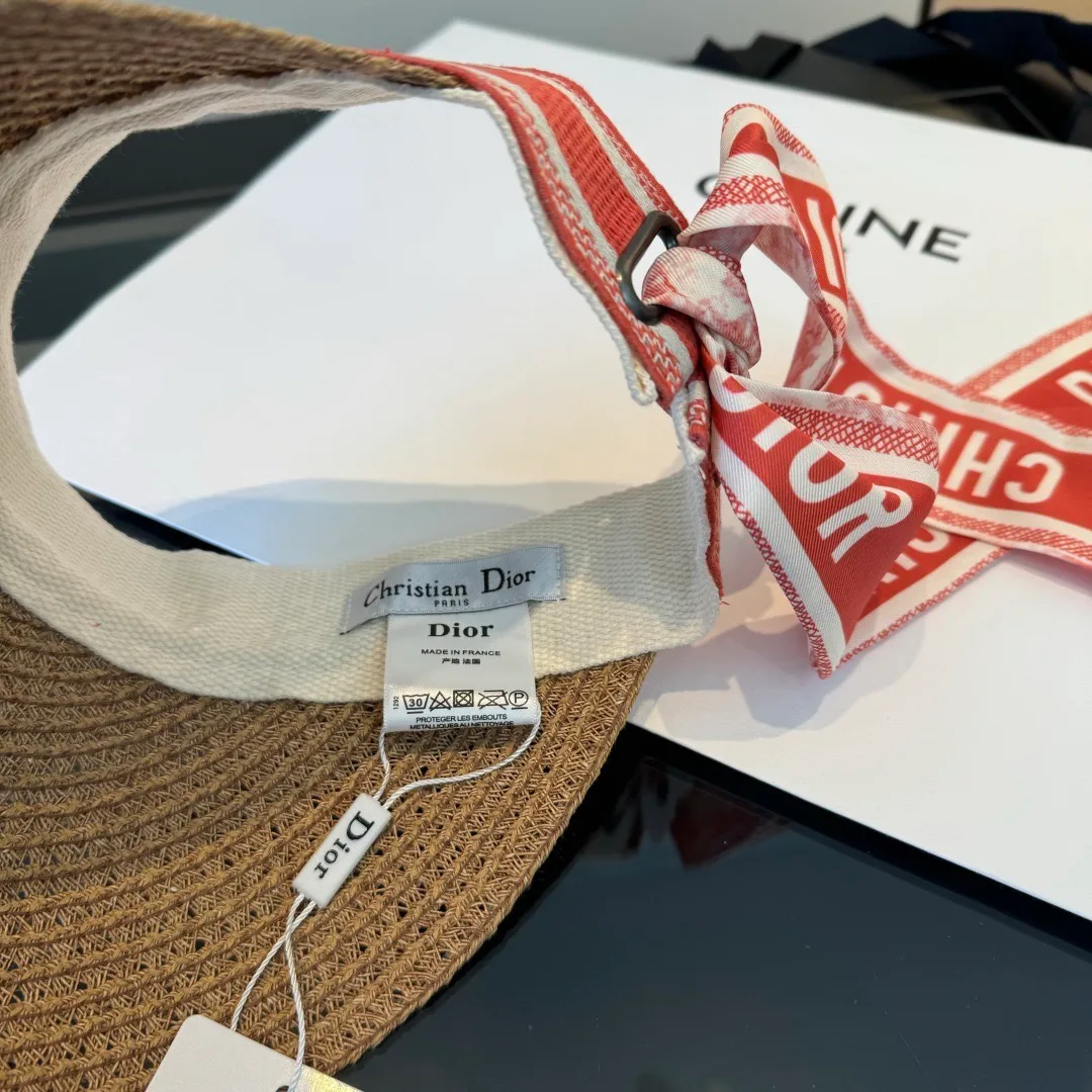 Головные Уборы Christian Dior 11633263