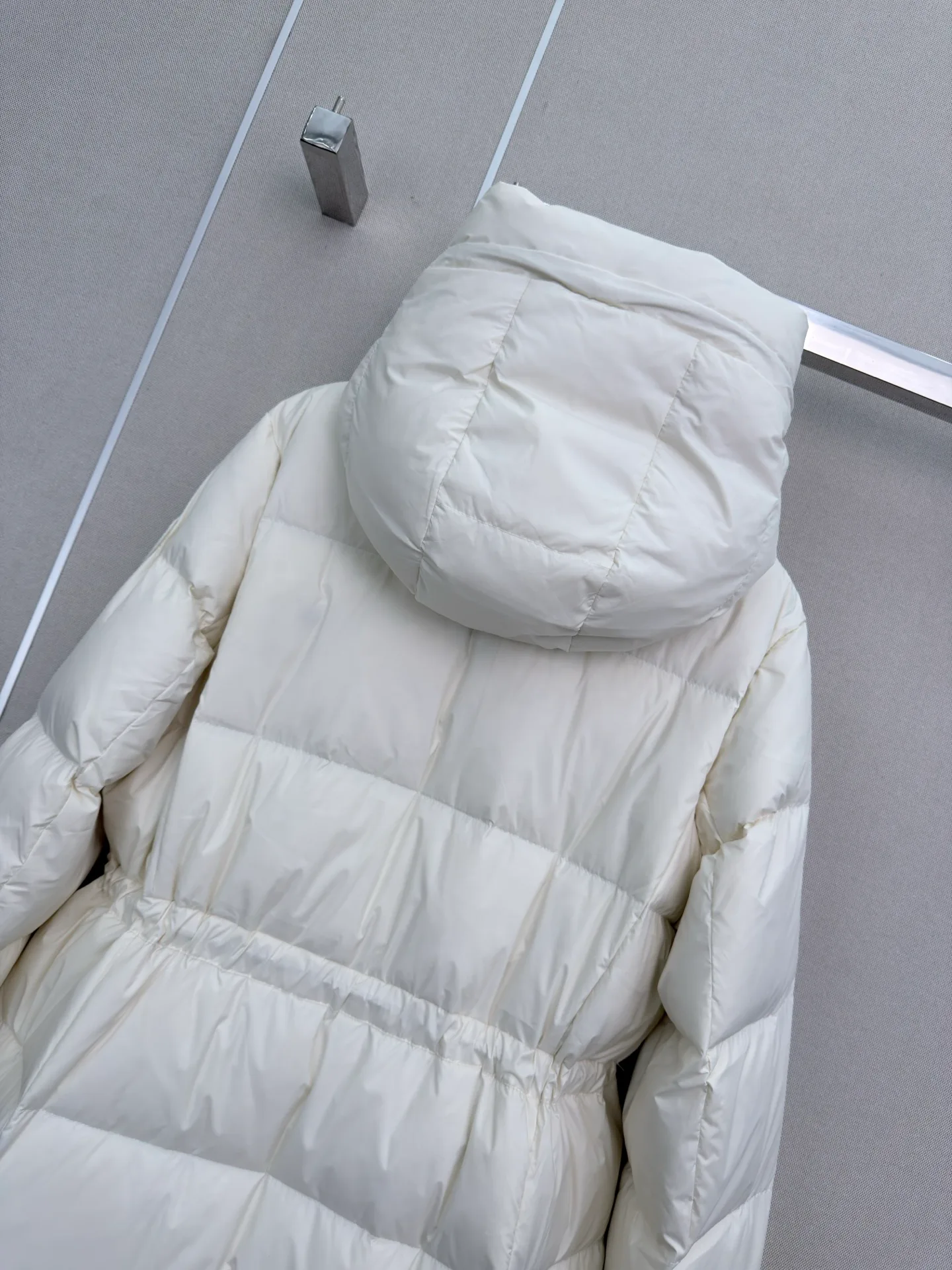 Куртки И Пуховики Женские Canada Goose 18600933