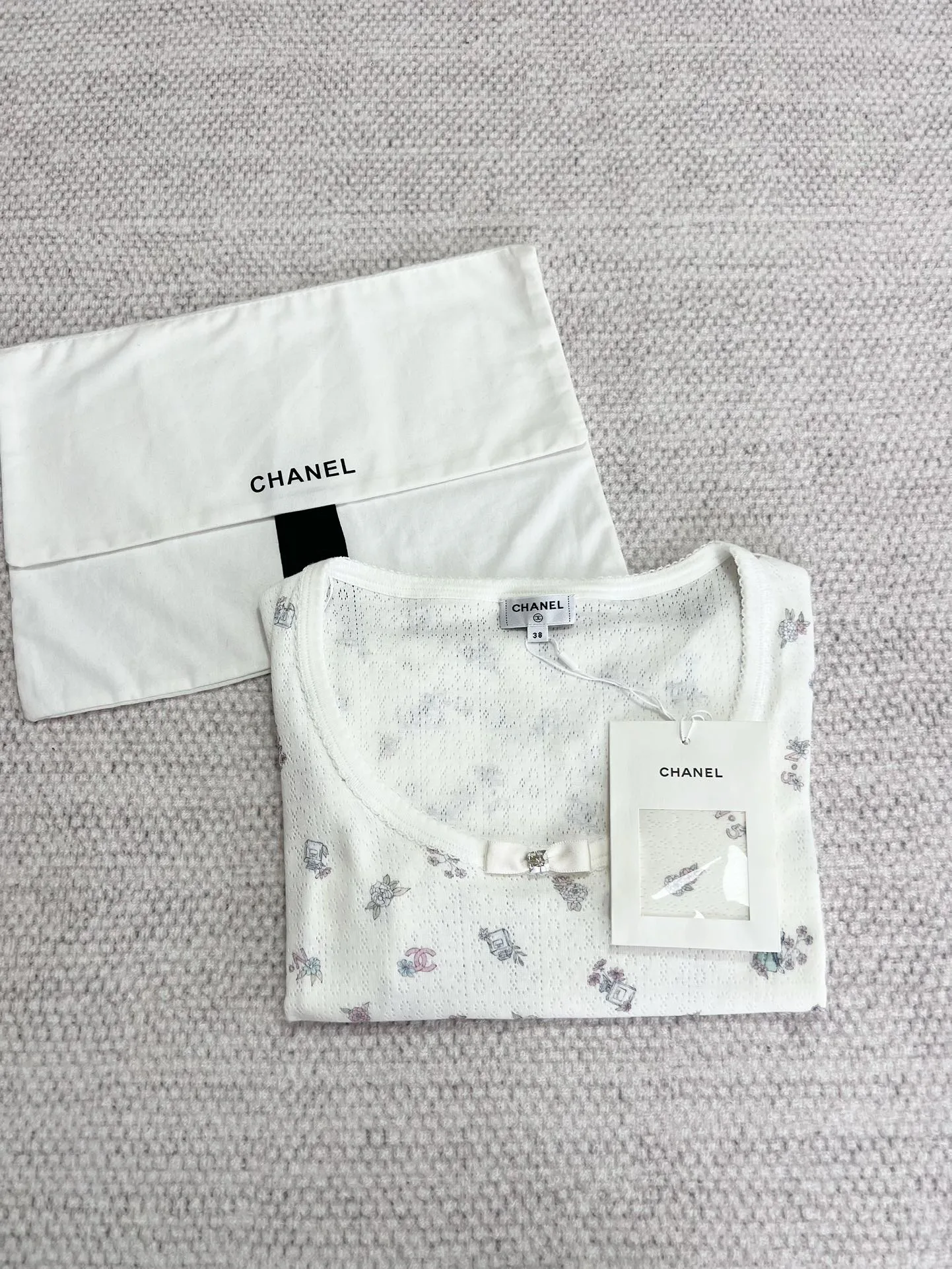 Футболки Женские Chanel 3688