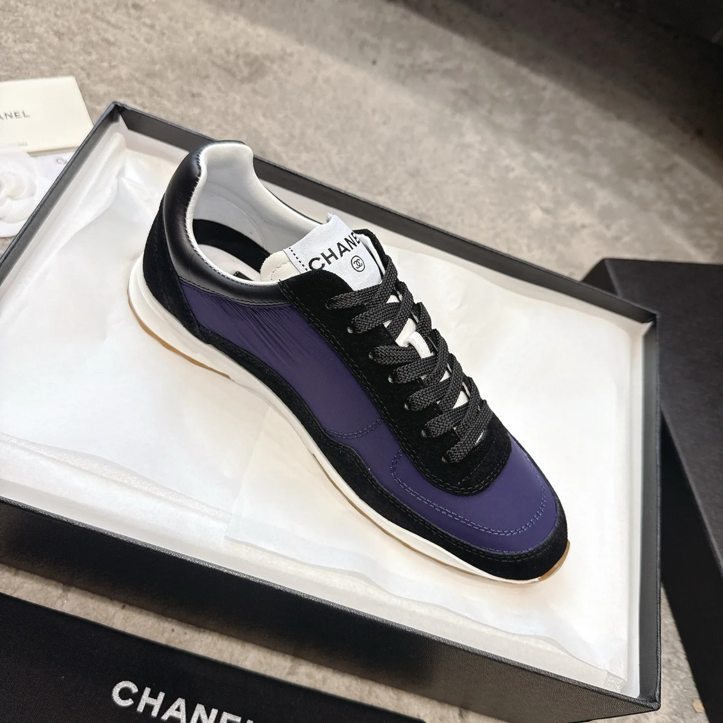 Кроссовки Женские Chanel 11407463